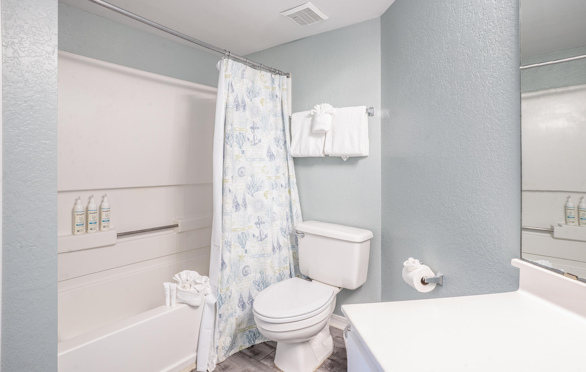 ISLANDER BEACH RESORT CONDO - Residential