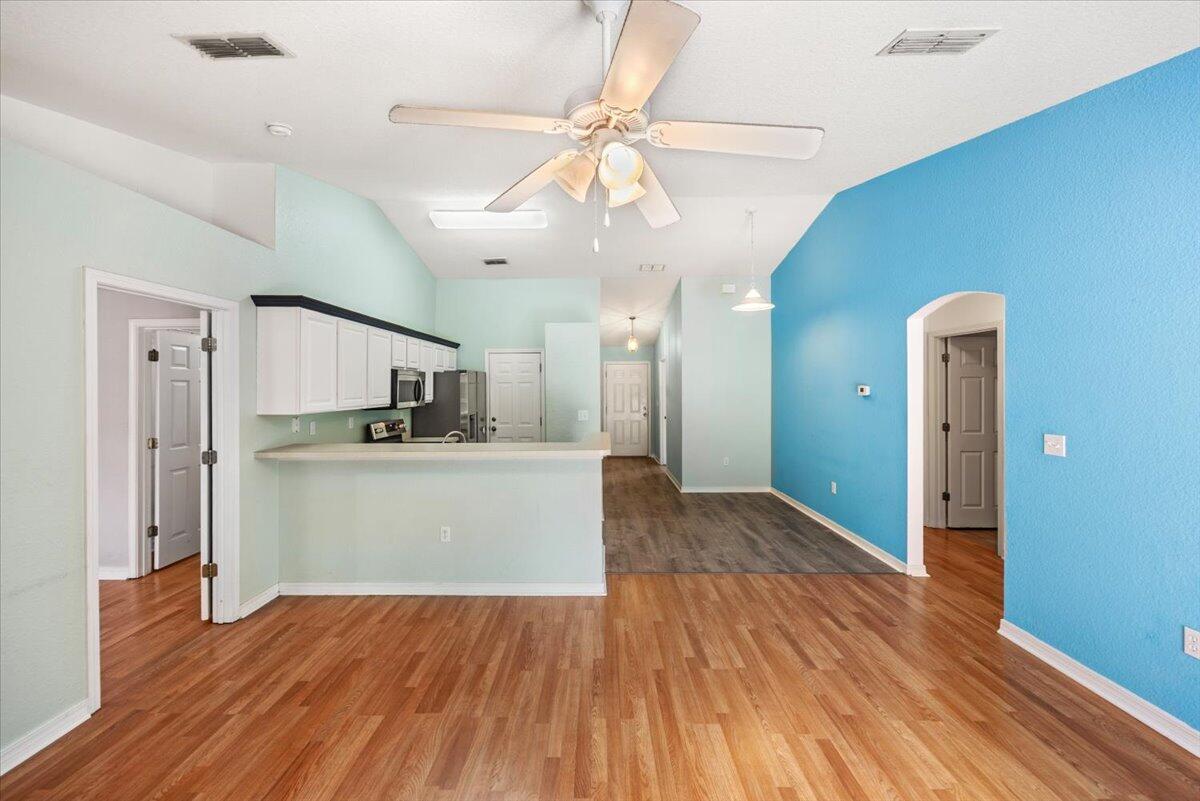 RIDGE CREST PH II - Residential