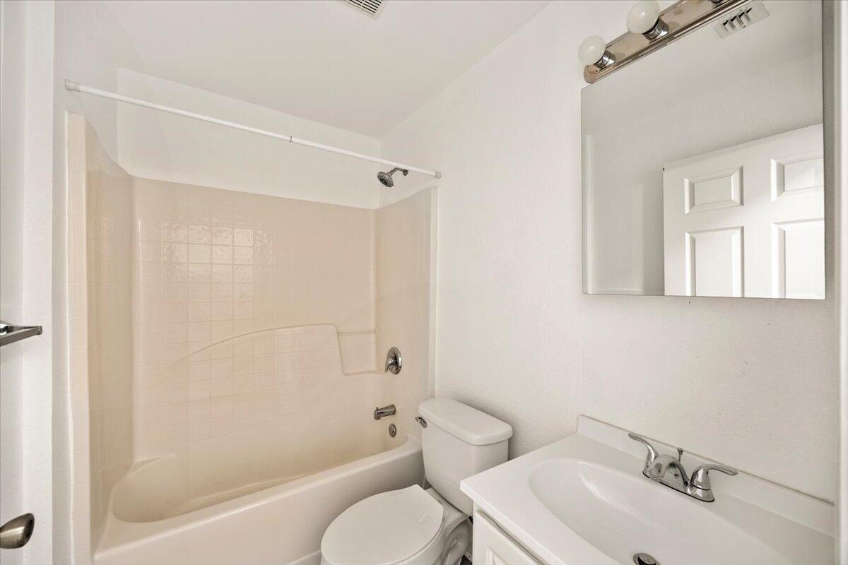 RIDGE CREST PH II - Residential