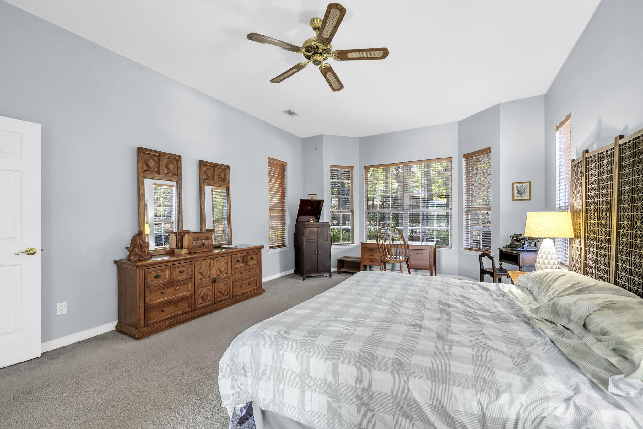 PARKWOOD ESTATES PH 1 BLUEWATER BAY - Residential