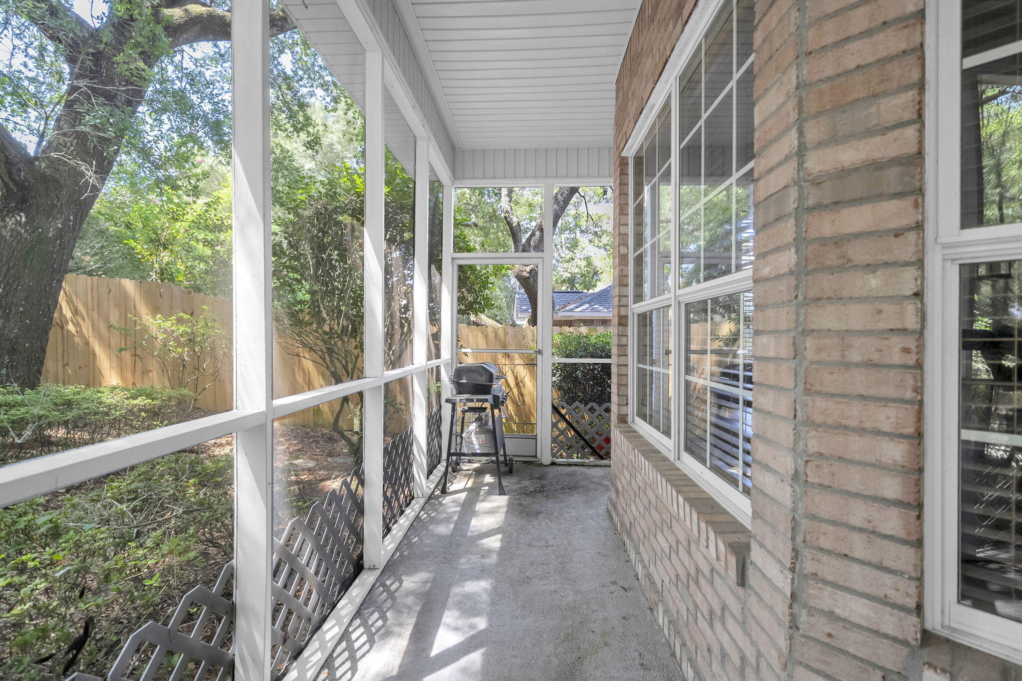 PARKWOOD ESTATES PH 1 BLUEWATER BAY - Residential
