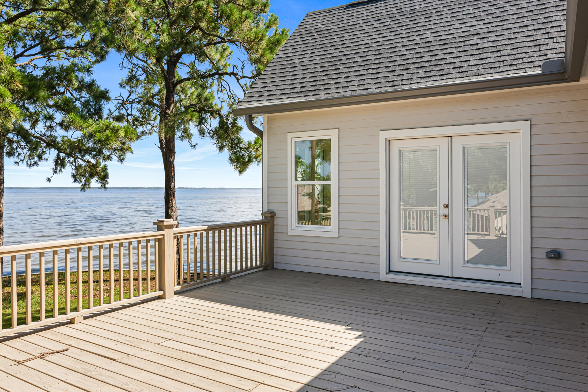DESTIN MORENO POINT - Residential