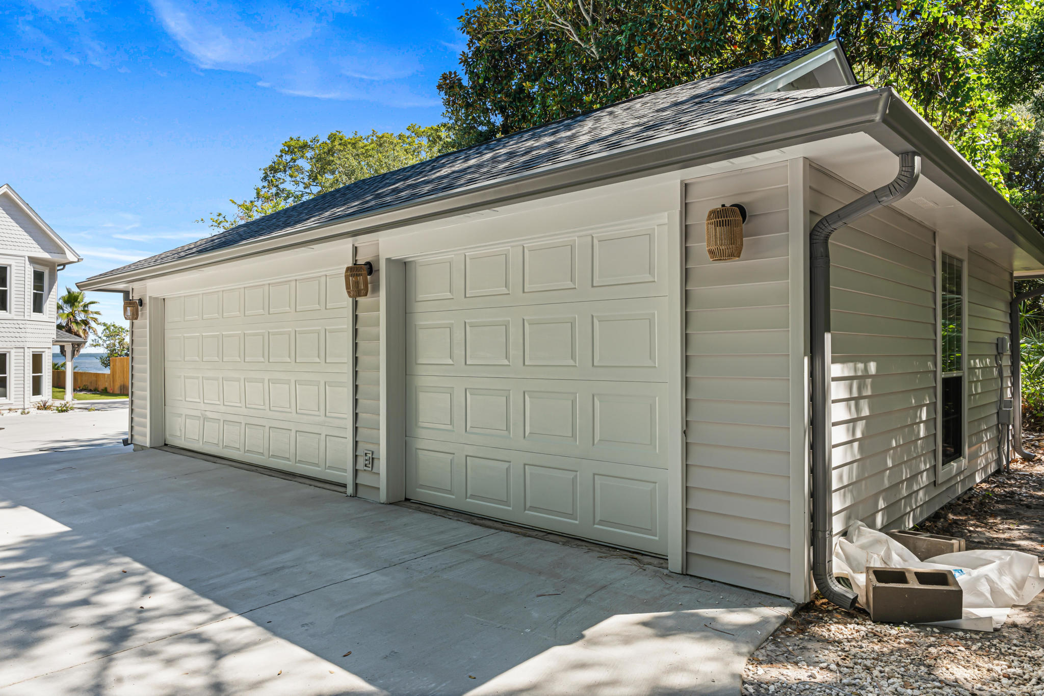 DESTIN MORENO POINT - Residential
