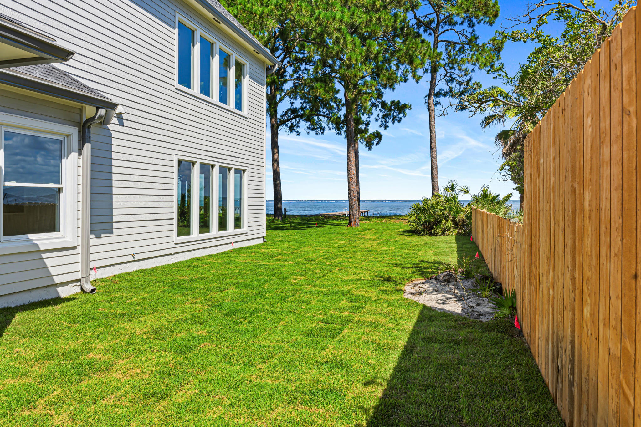 DESTIN MORENO POINT - Residential