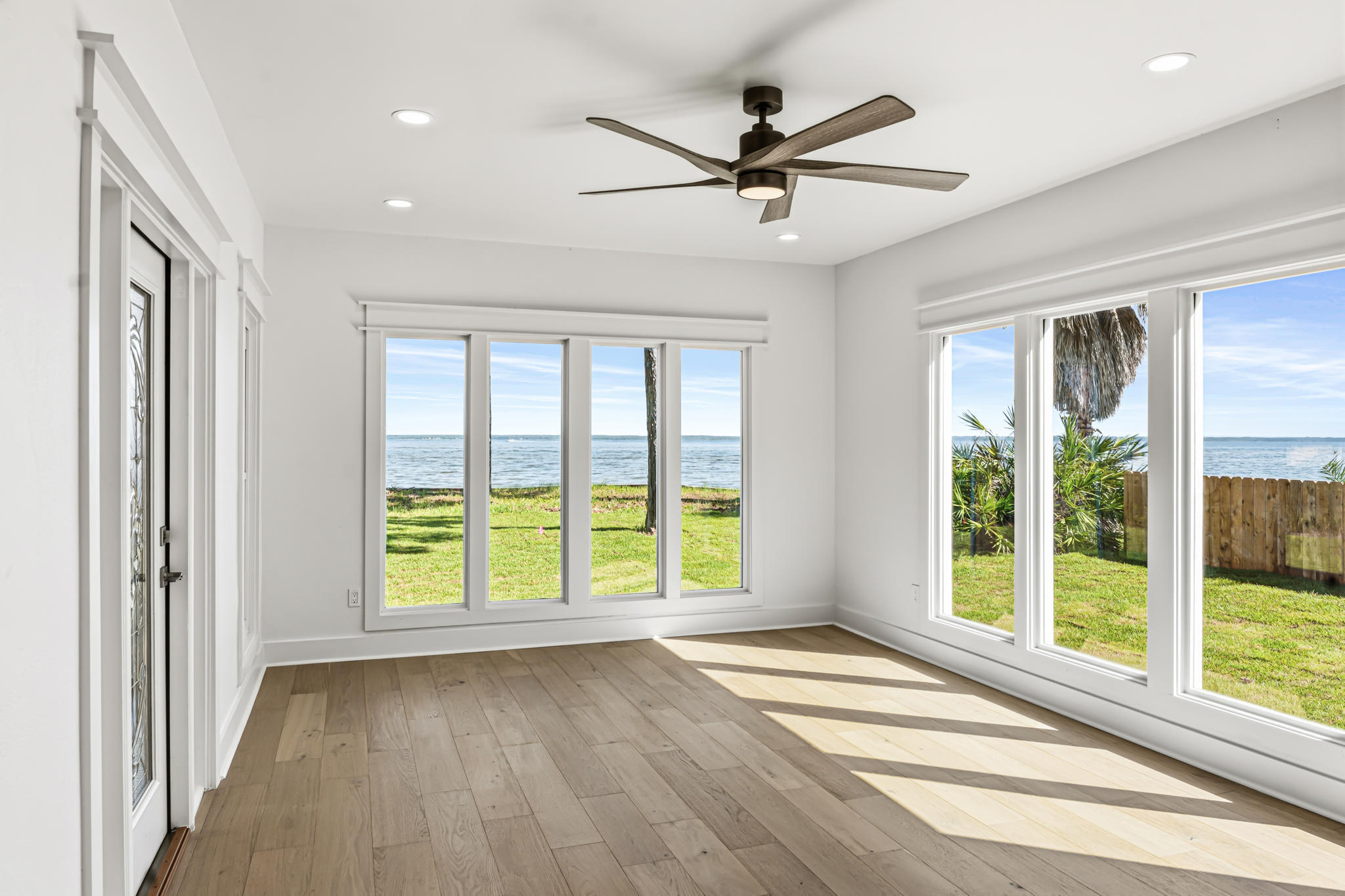 DESTIN MORENO POINT - Residential