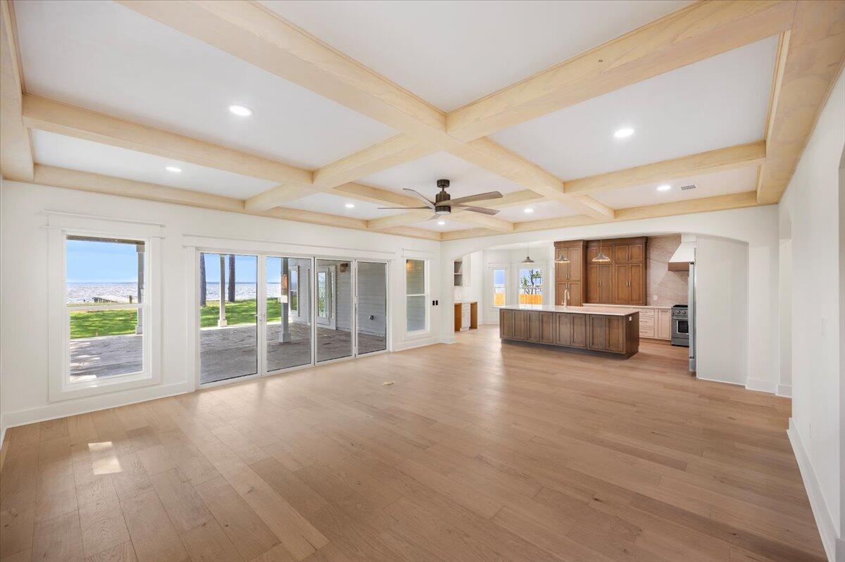 DESTIN MORENO POINT - Residential