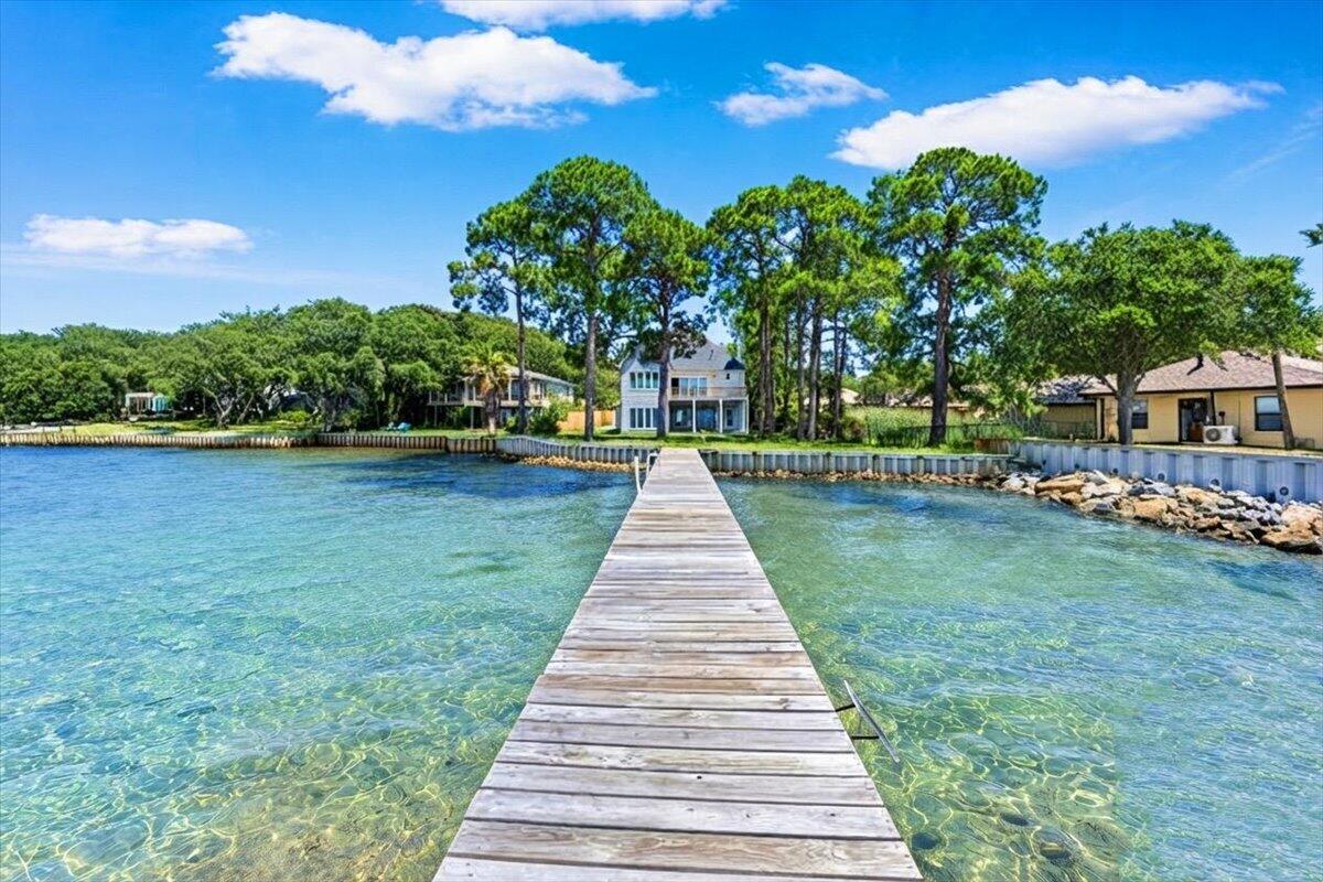 DESTIN MORENO POINT - Residential