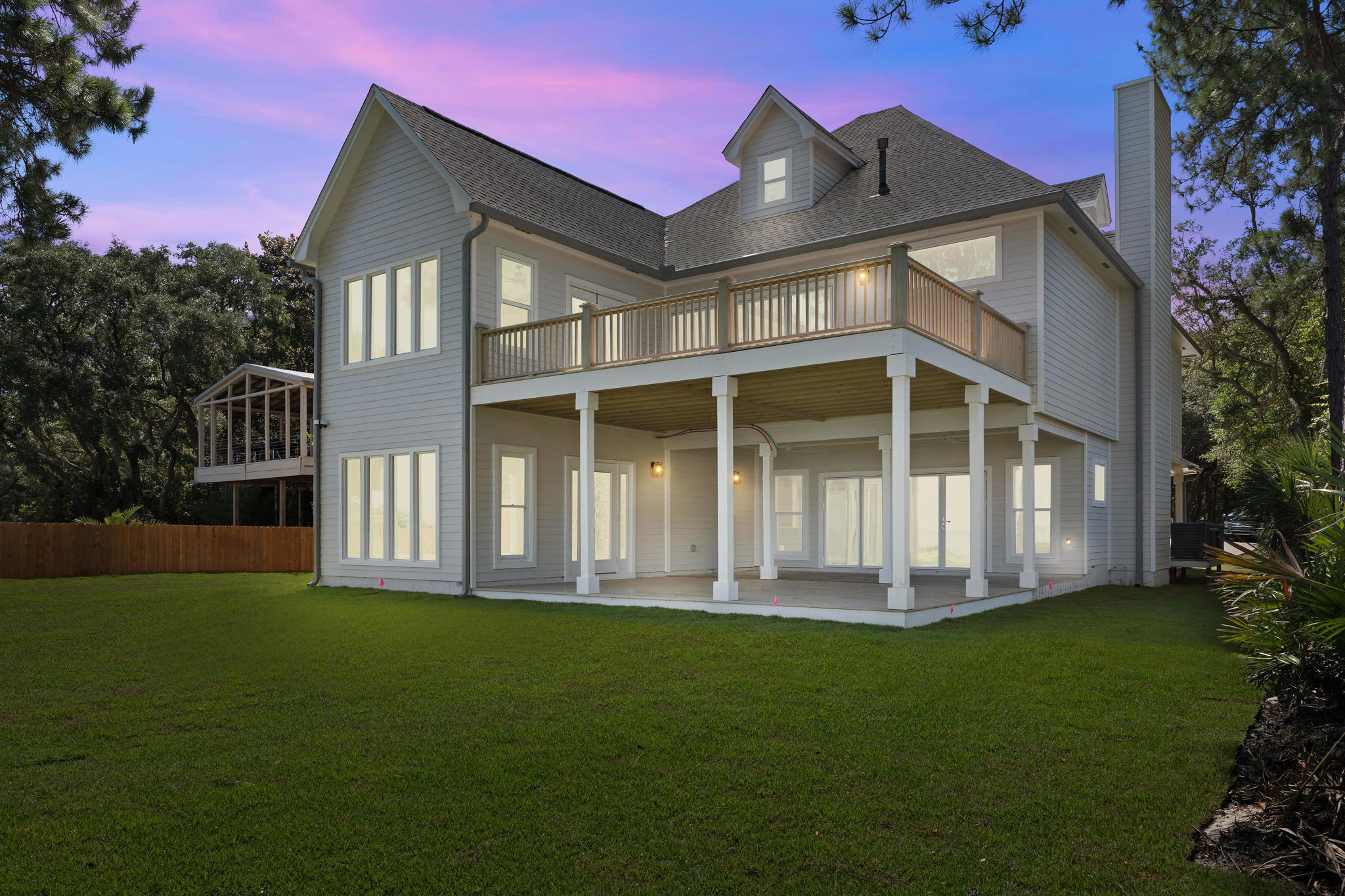 DESTIN MORENO POINT - Residential