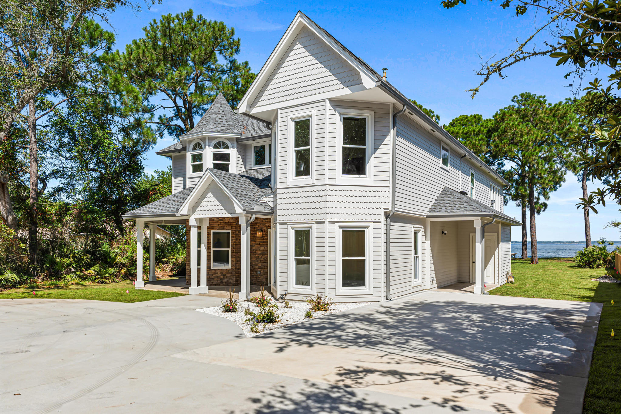 DESTIN MORENO POINT - Residential