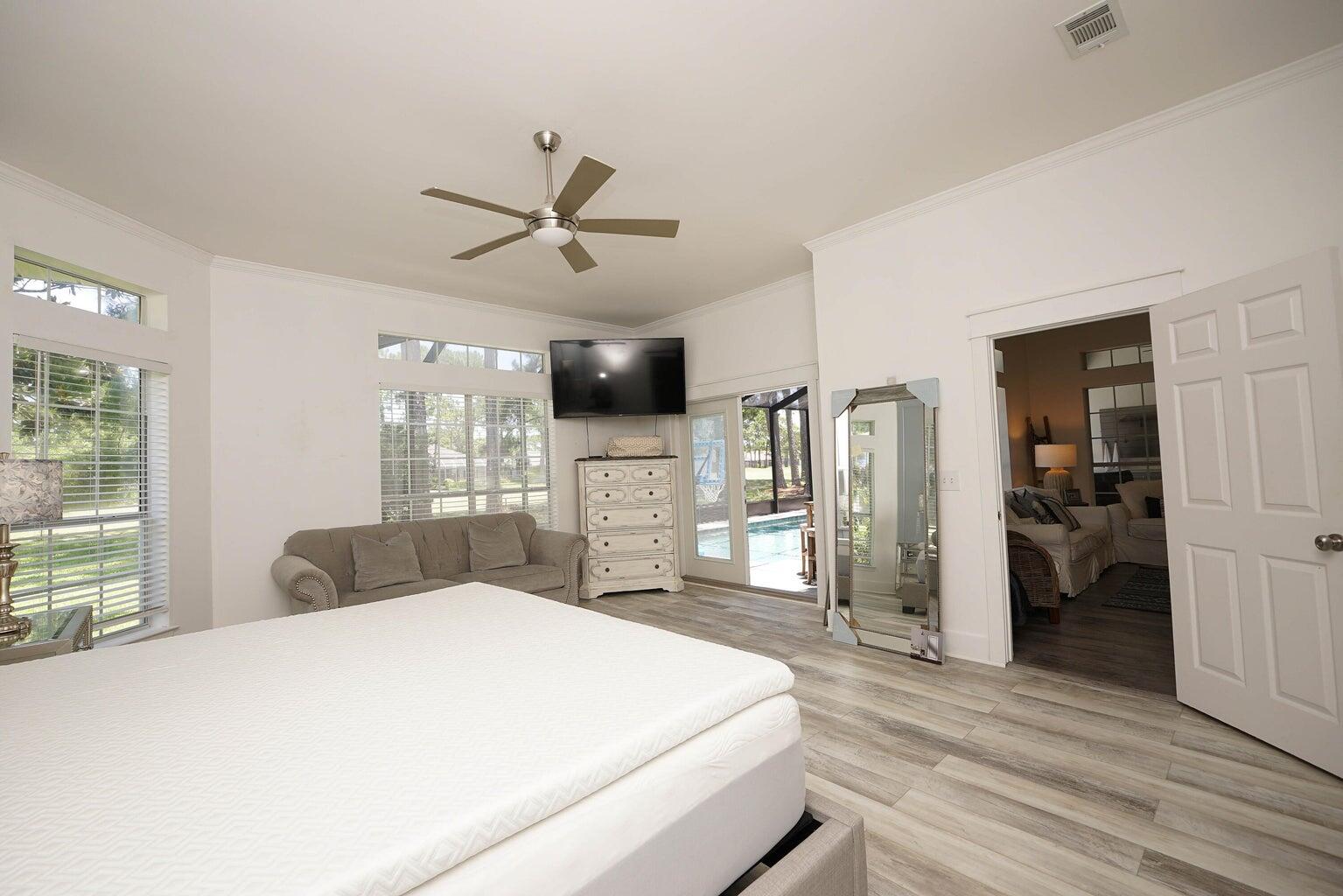 EMERALD BAY PH 1A - Residential Lease