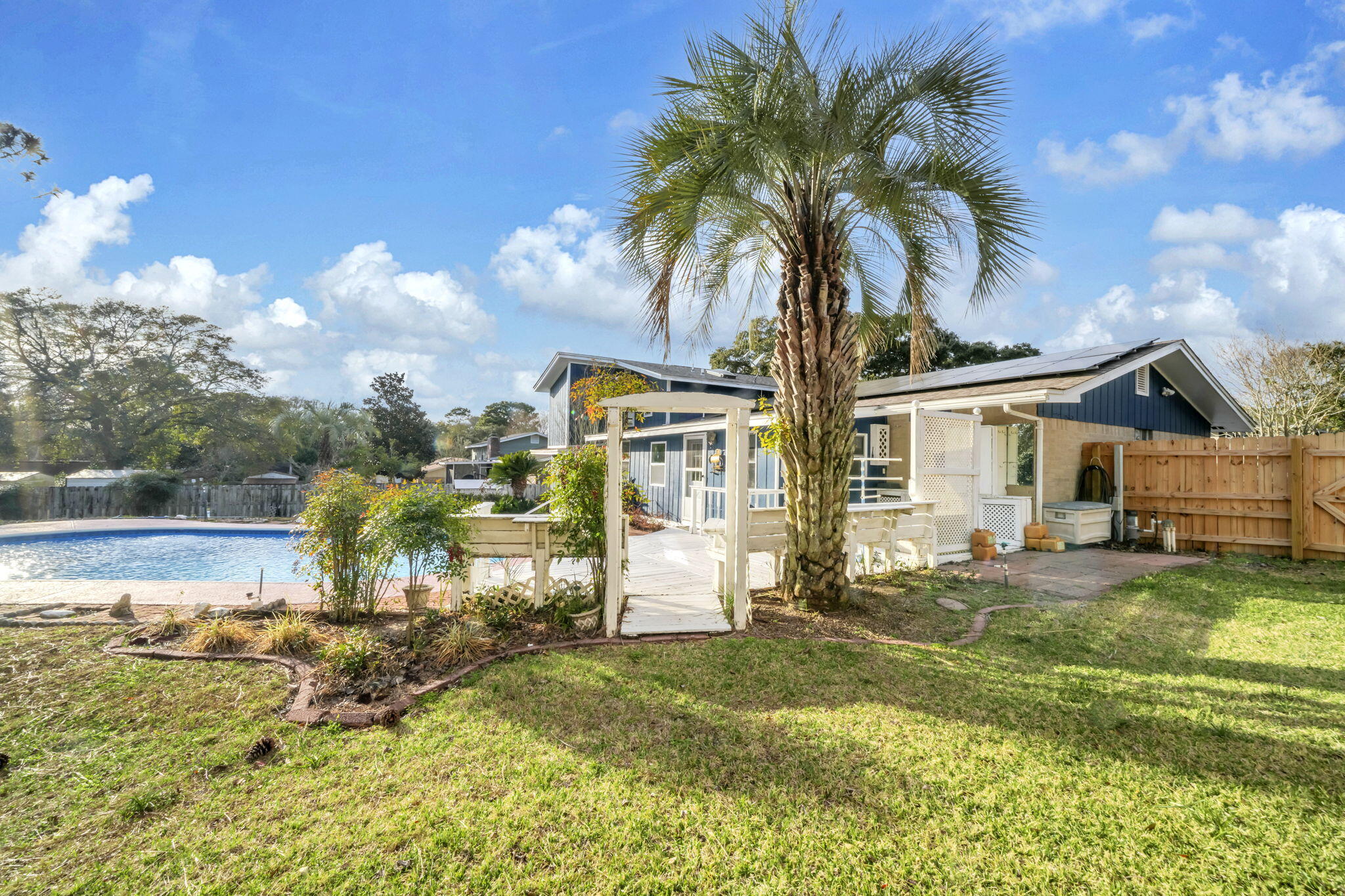 POQUITO BAYOU - Residential