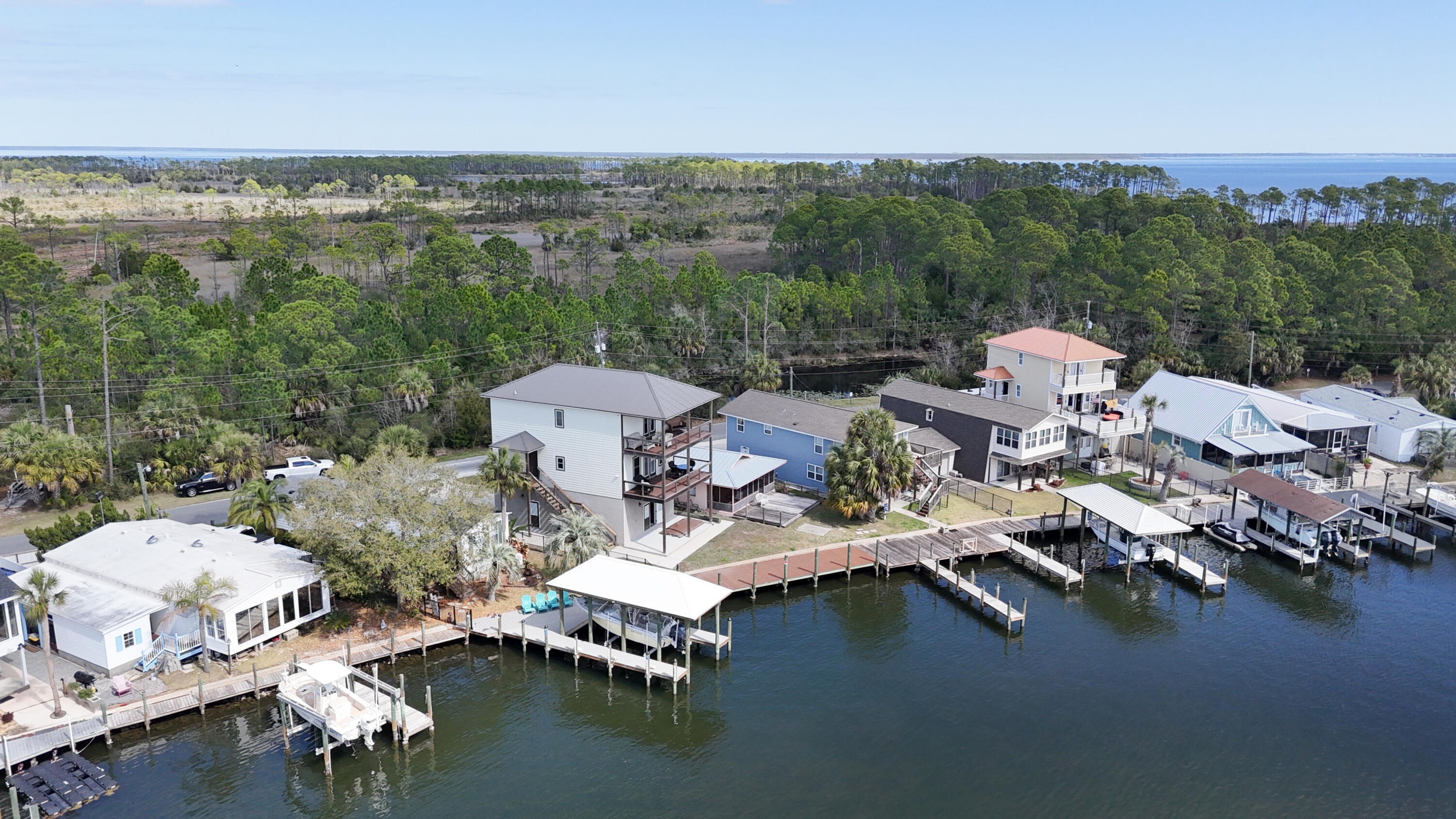 BAYSIDE PARK UNIT 1 - Residential