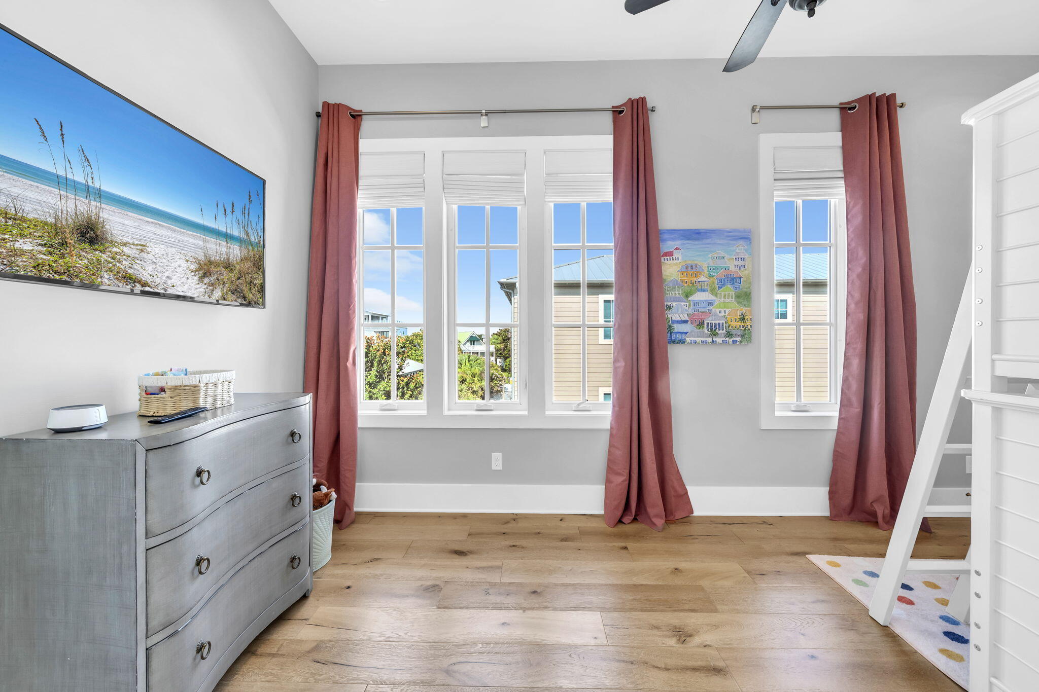 BLUE MOUNTAIN BEACH - Residential