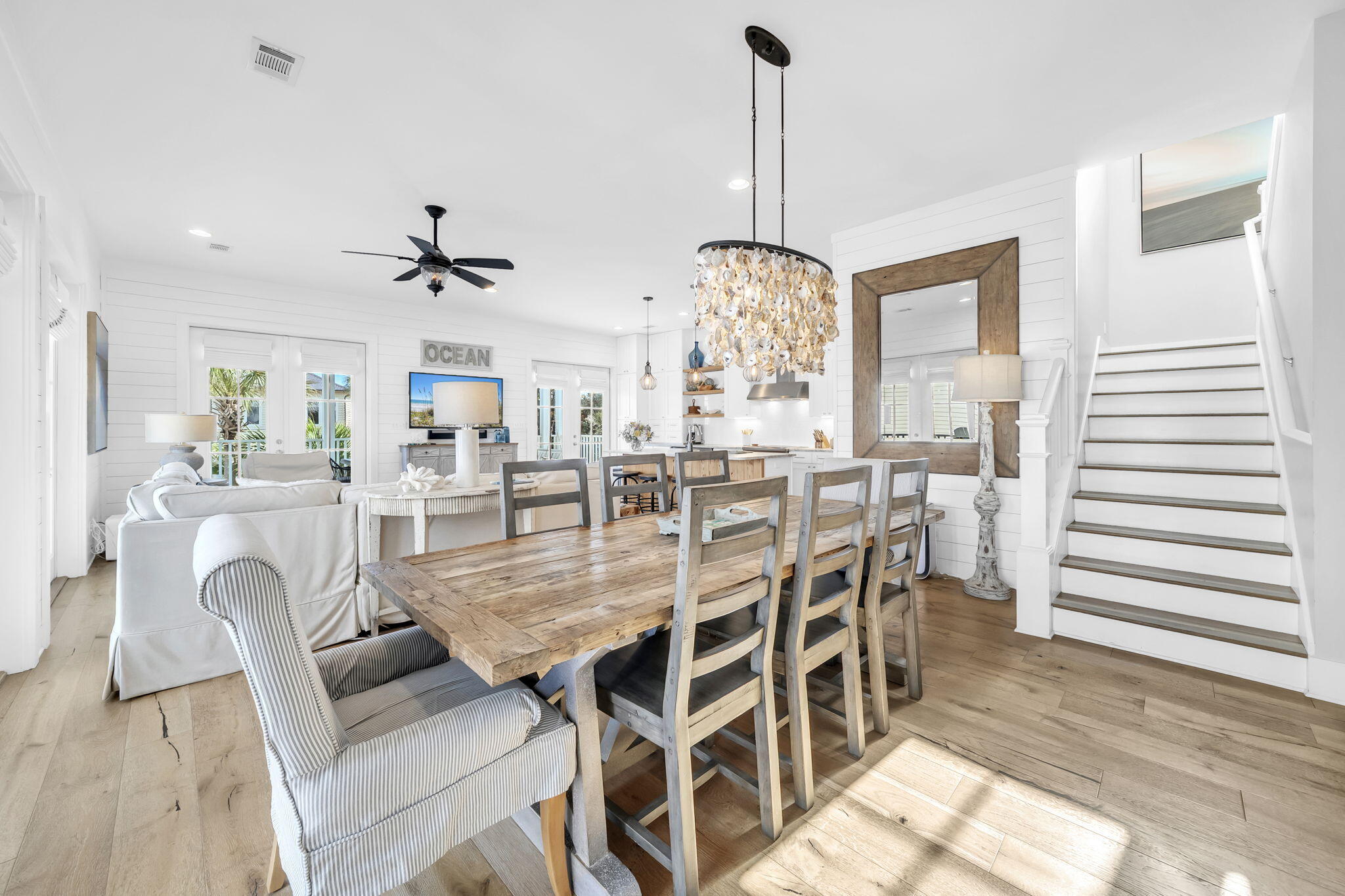 BLUE MOUNTAIN BEACH - Residential