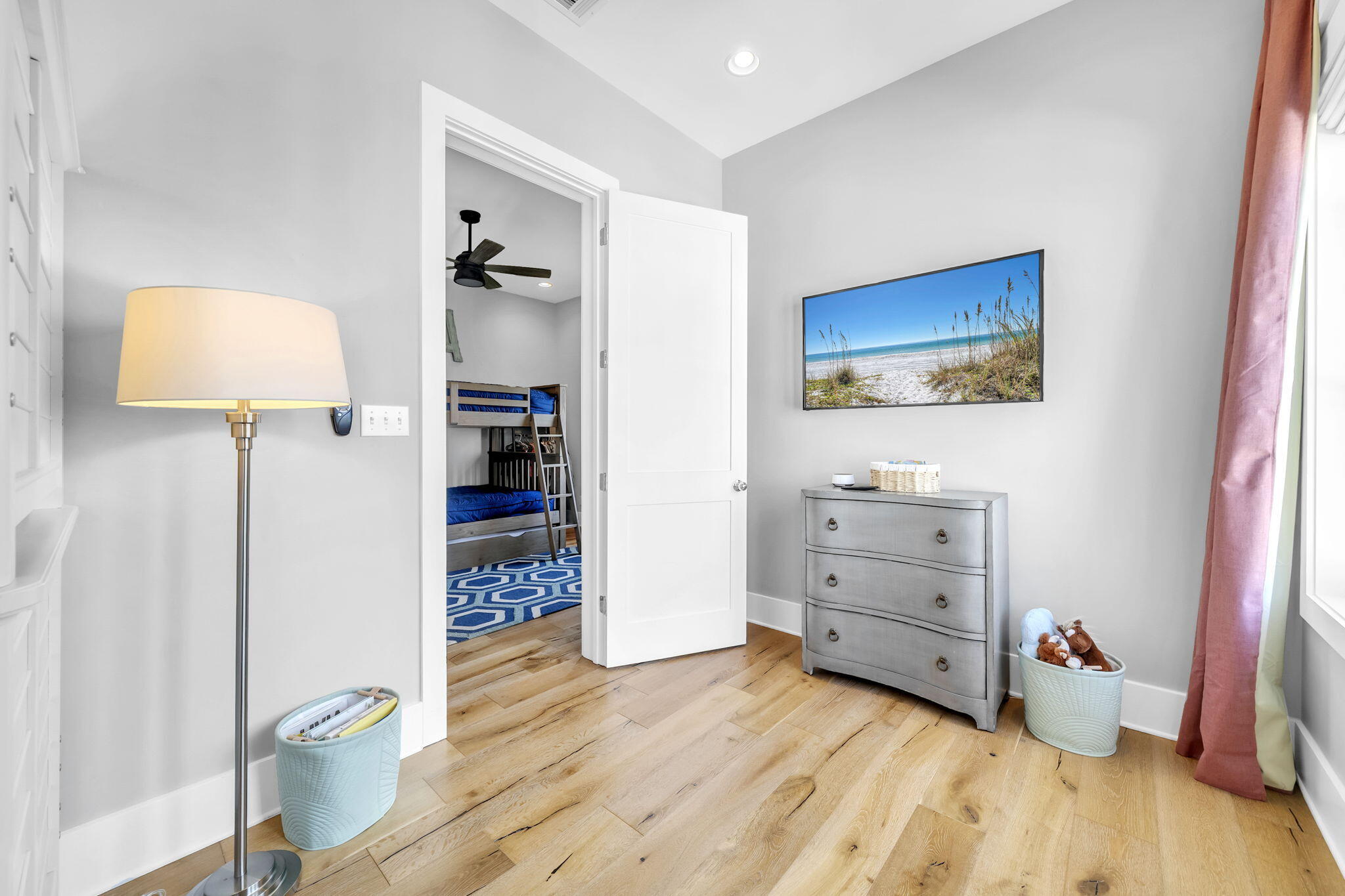 BLUE MOUNTAIN BEACH - Residential