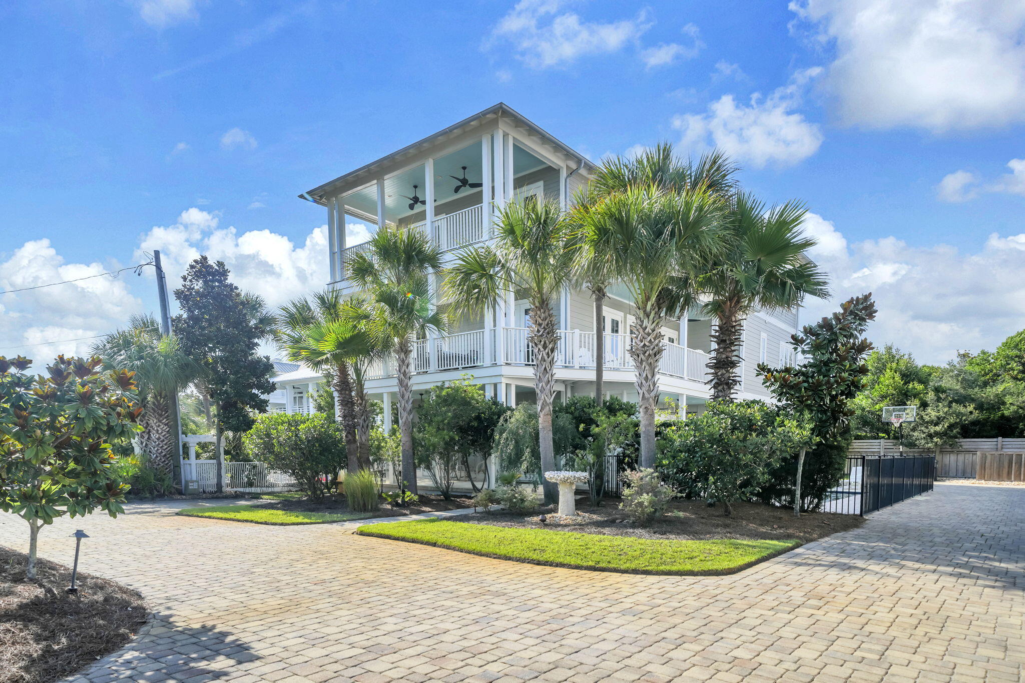 BLUE MOUNTAIN BEACH - Residential