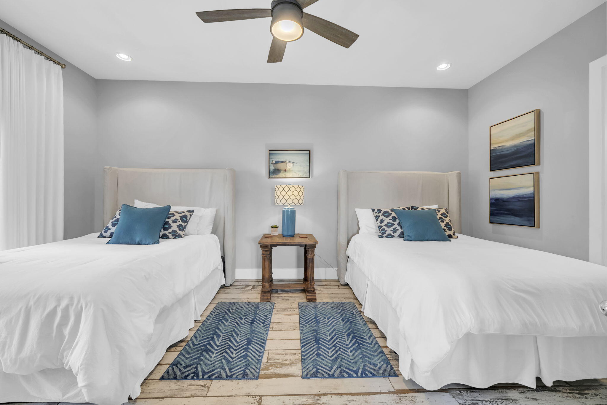 BLUE MOUNTAIN BEACH - Residential