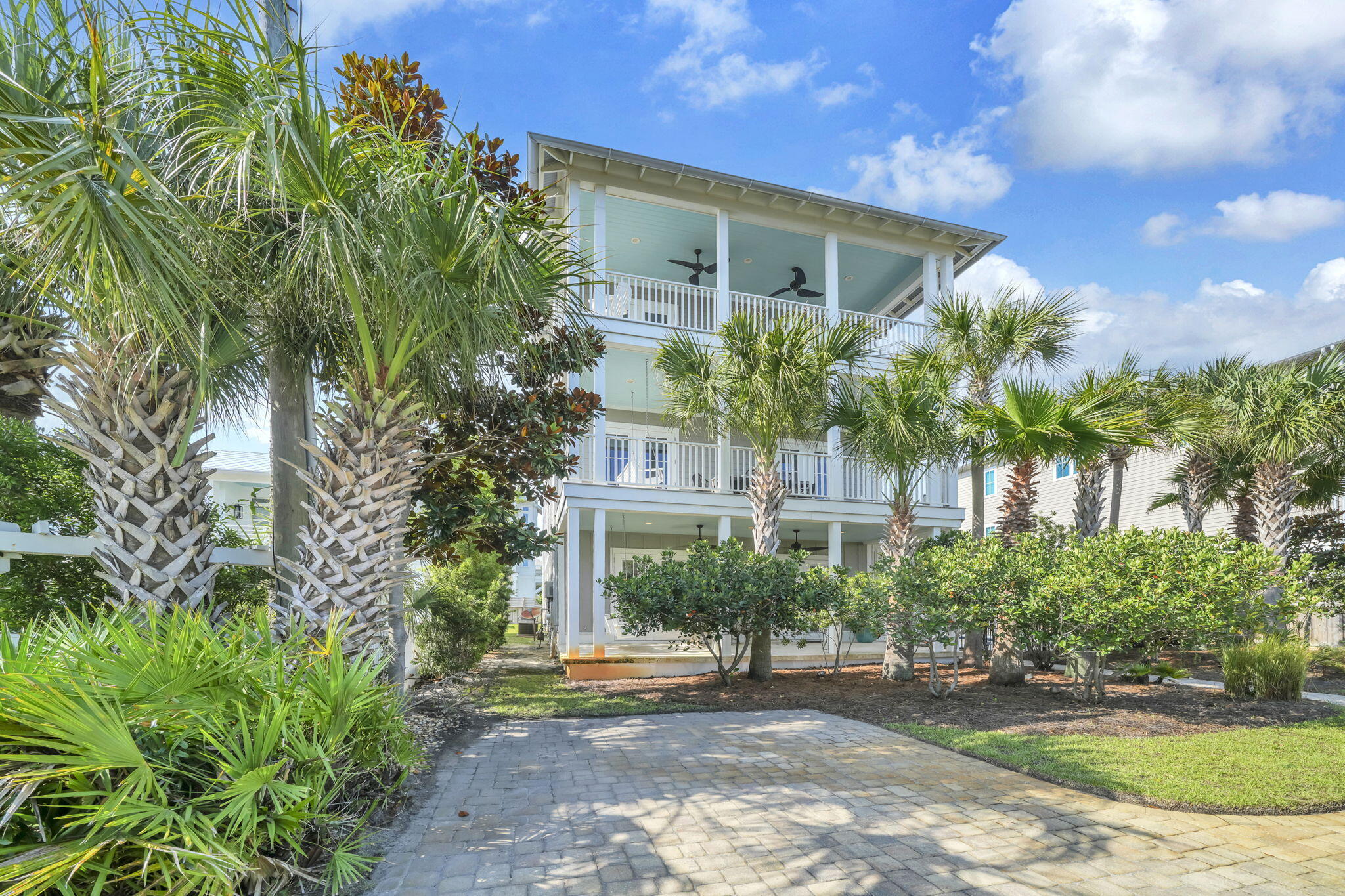 BLUE MOUNTAIN BEACH - Residential