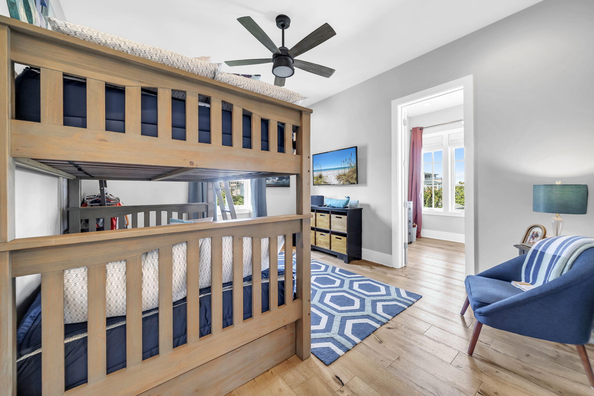 BLUE MOUNTAIN BEACH - Residential