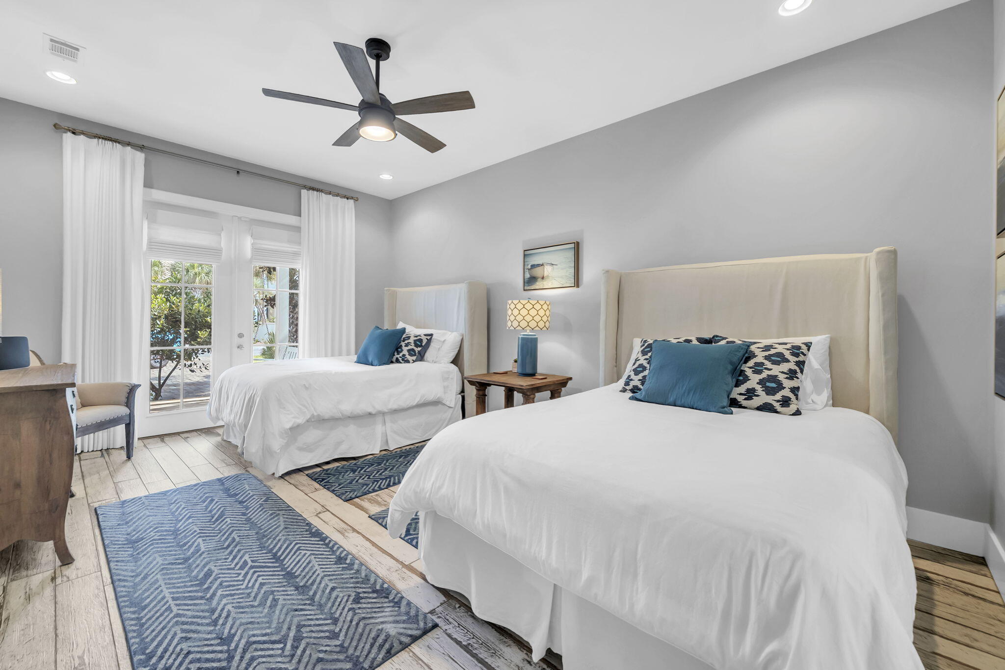 BLUE MOUNTAIN BEACH - Residential