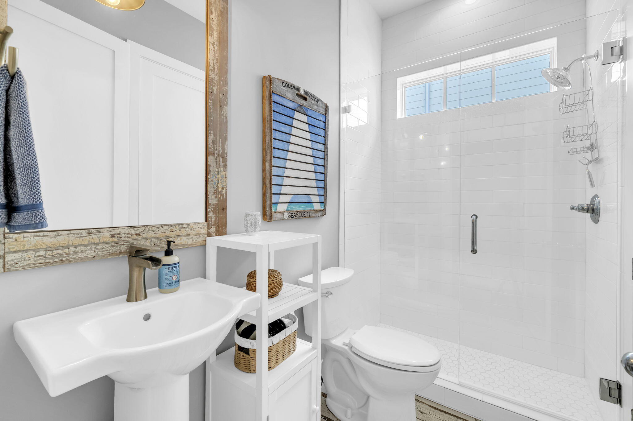 BLUE MOUNTAIN BEACH - Residential
