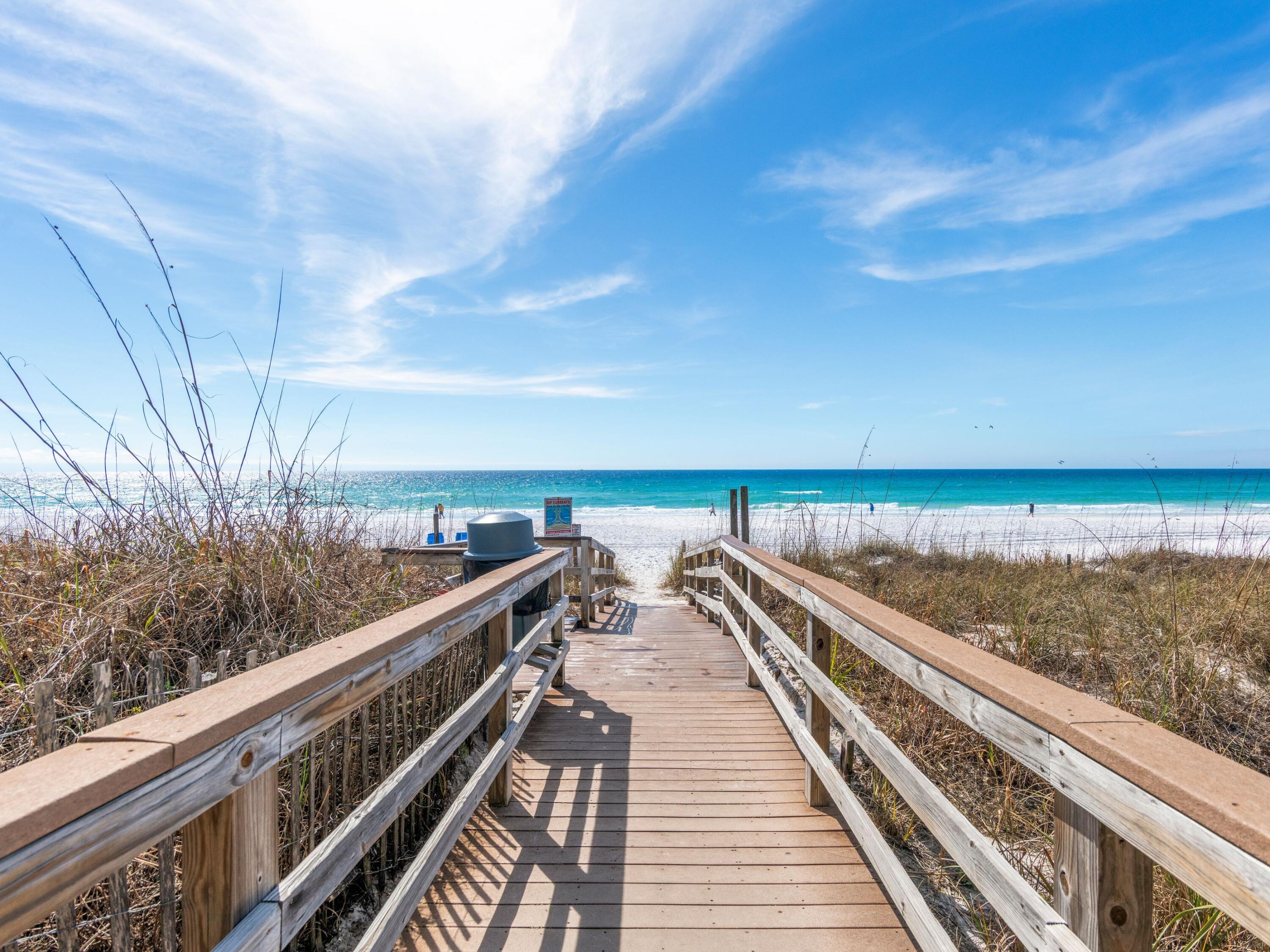 STERLING SHORES - Residential
