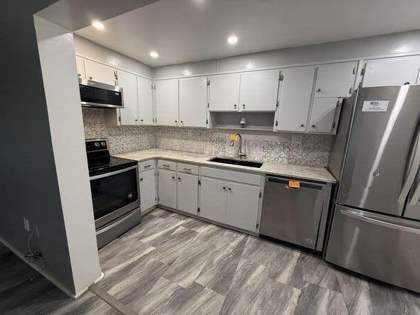 SEA PALM CONDO - Residential