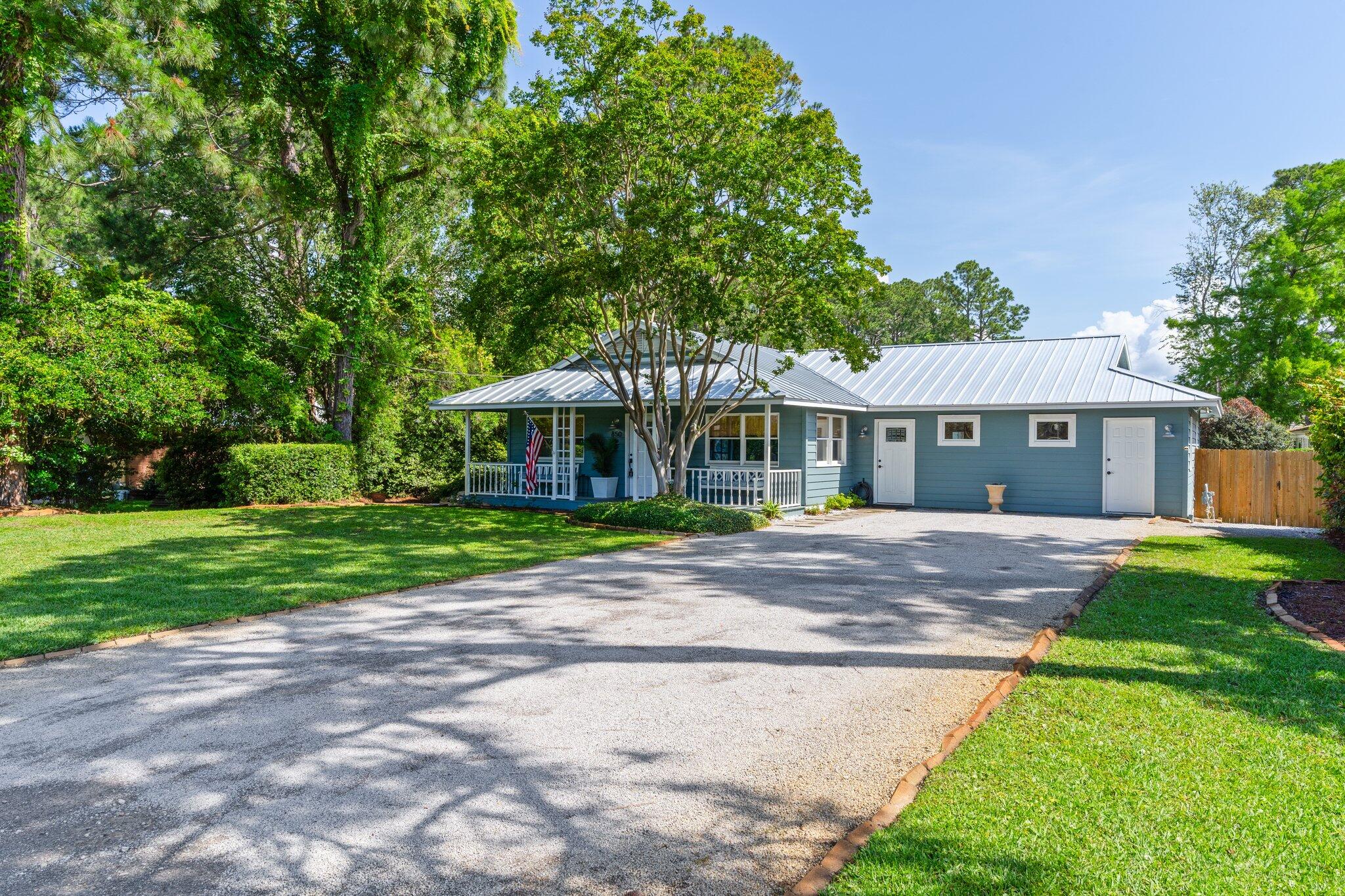 HOLIDAY SHORES EST 4TH ADDN - Residential