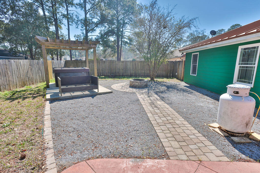 PINE MEADOWS 2ND ADDN - Residential