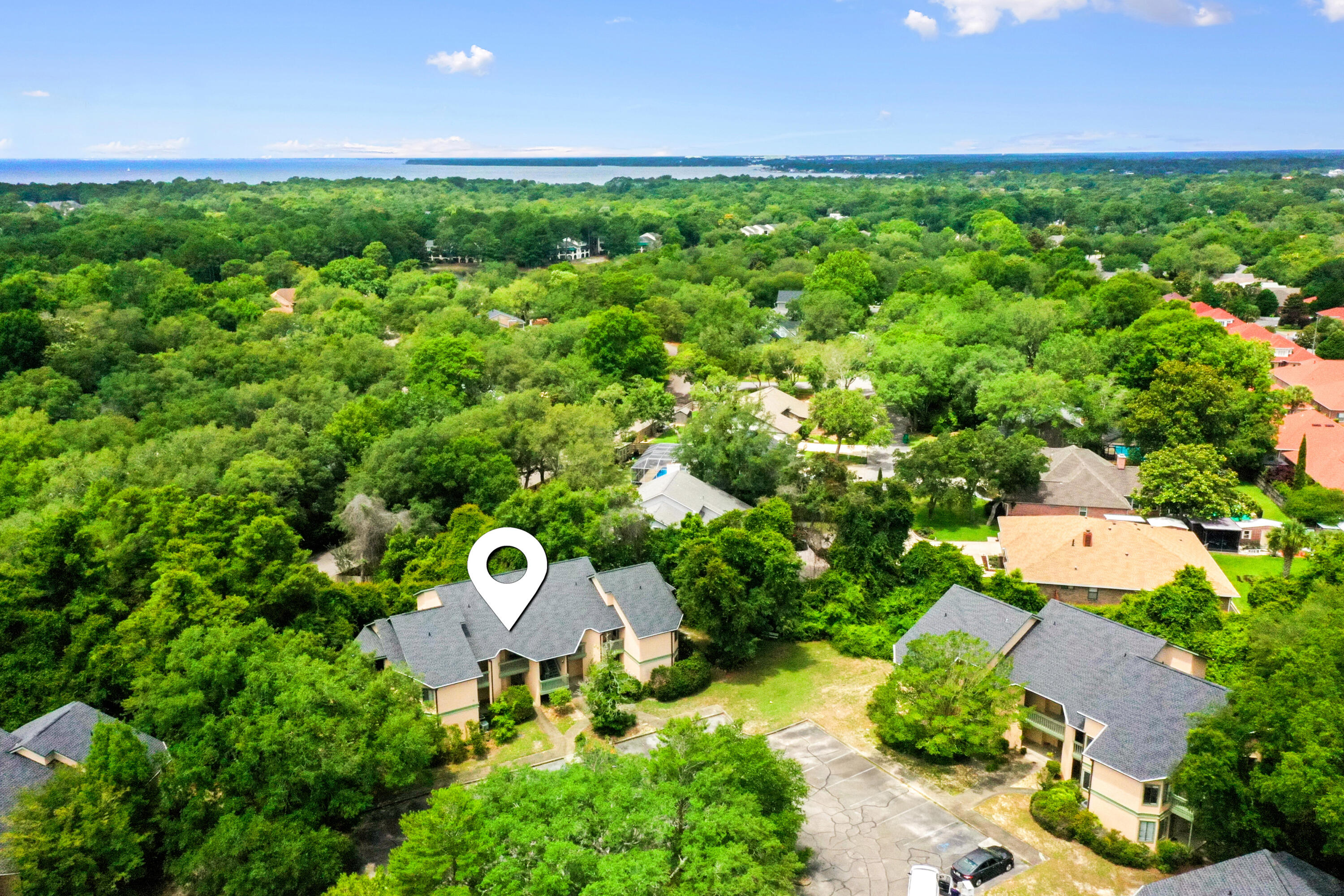 GARDEN OAKS CONDO UNIT 5202 - Residential