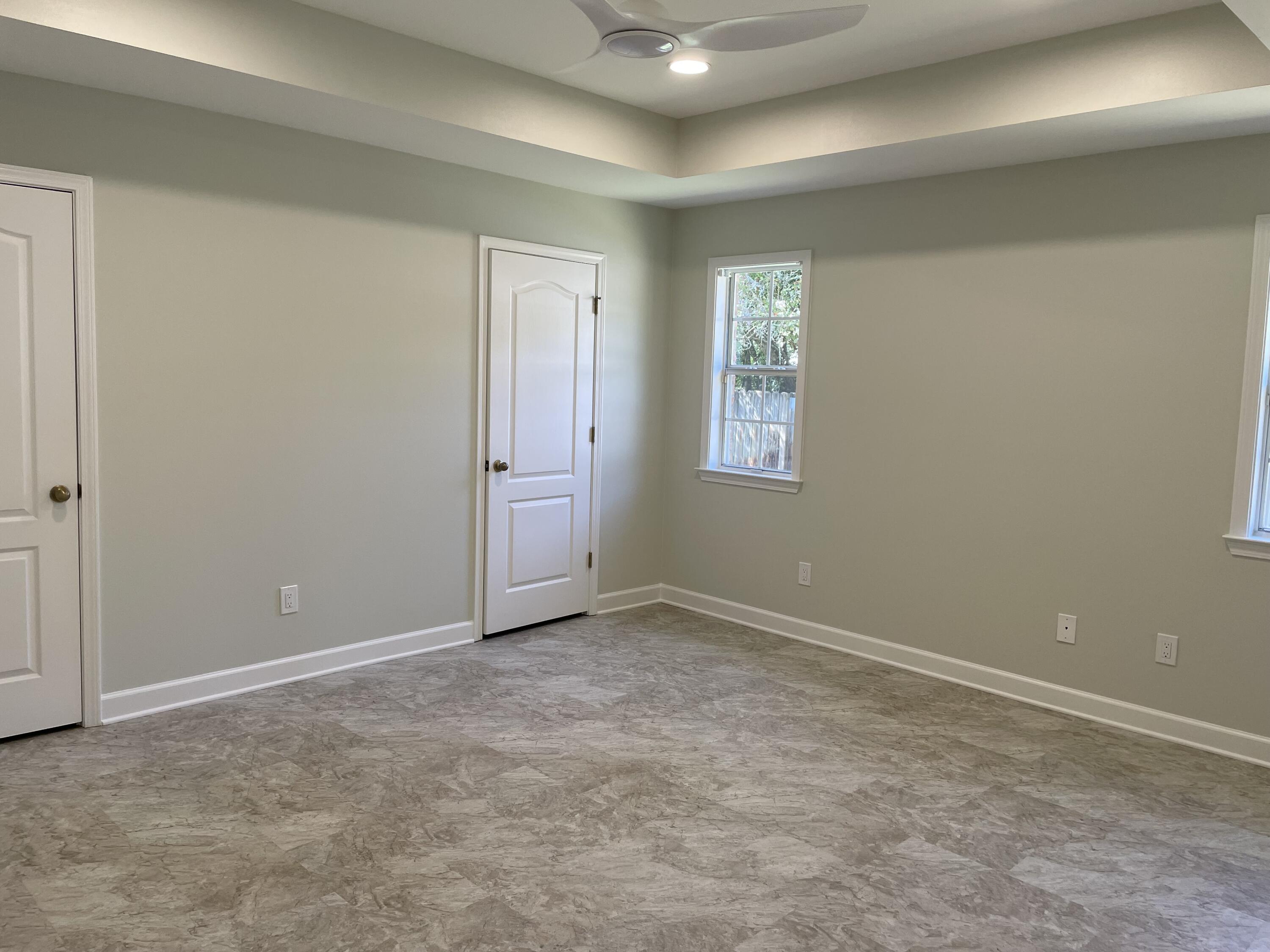 HOLIDAY SHORES EST 4TH ADDN - Residential