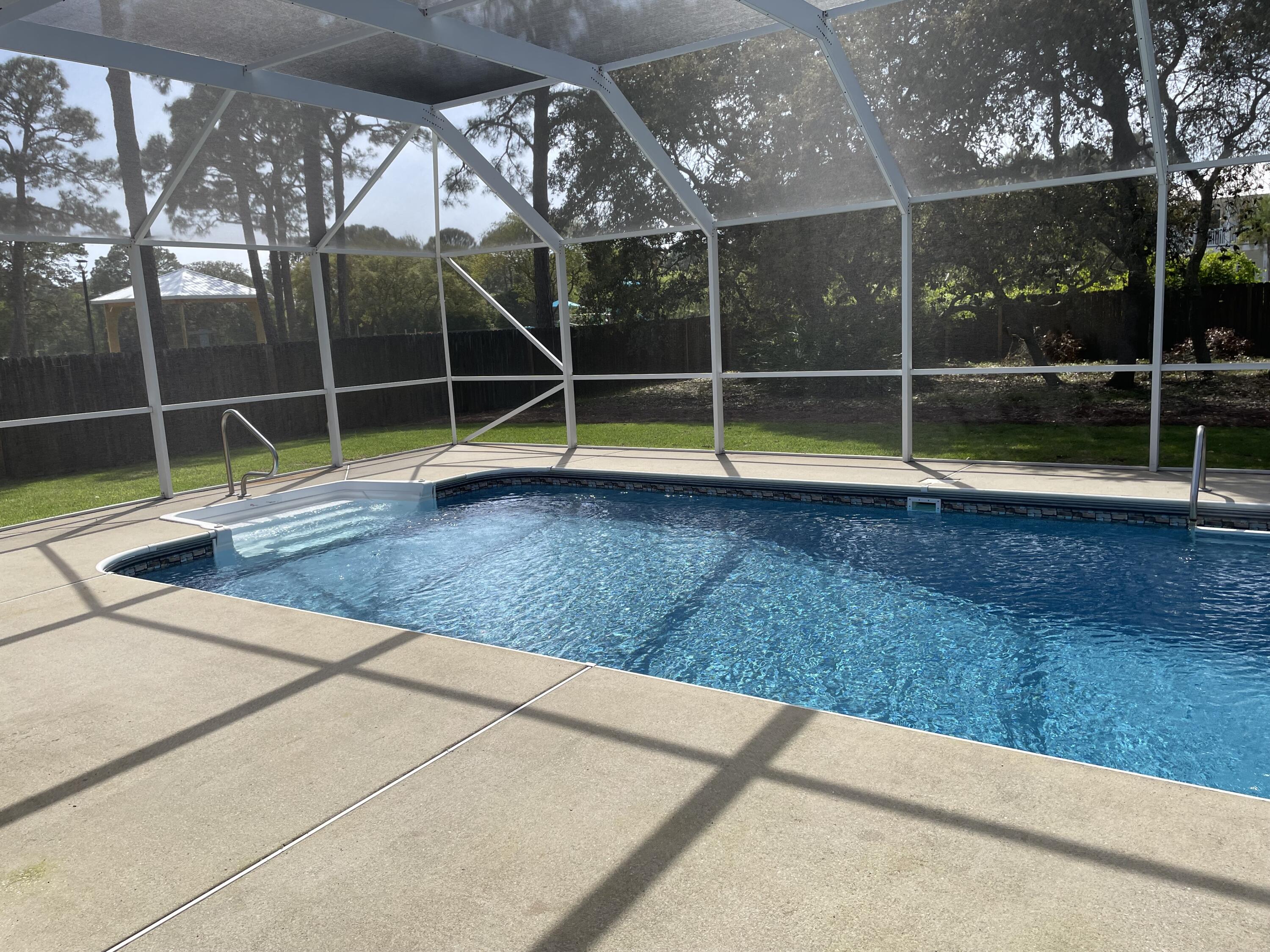 HOLIDAY SHORES EST 4TH ADDN - Residential
