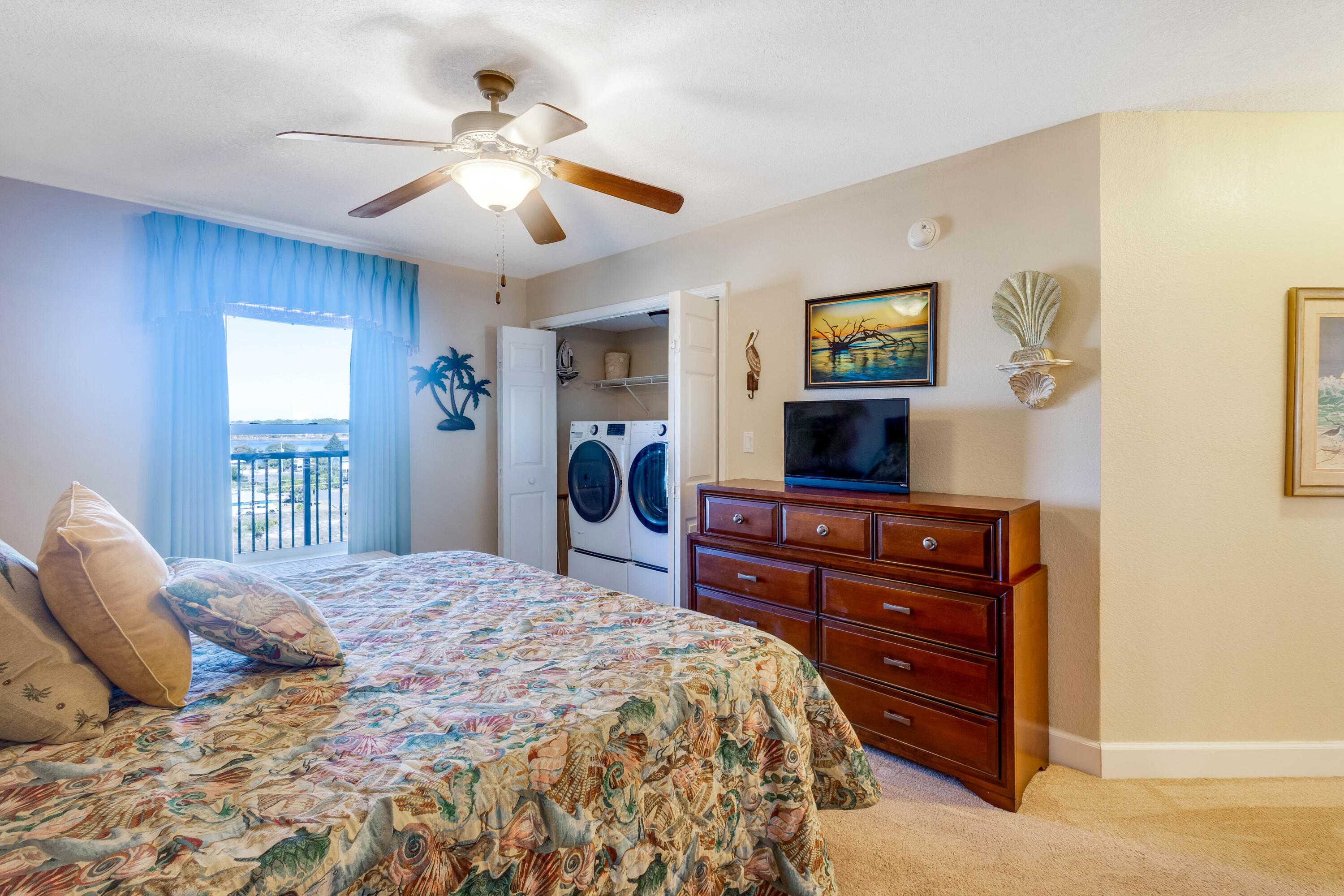 ISLANDER BEACH RESORT PH 2 - Residential