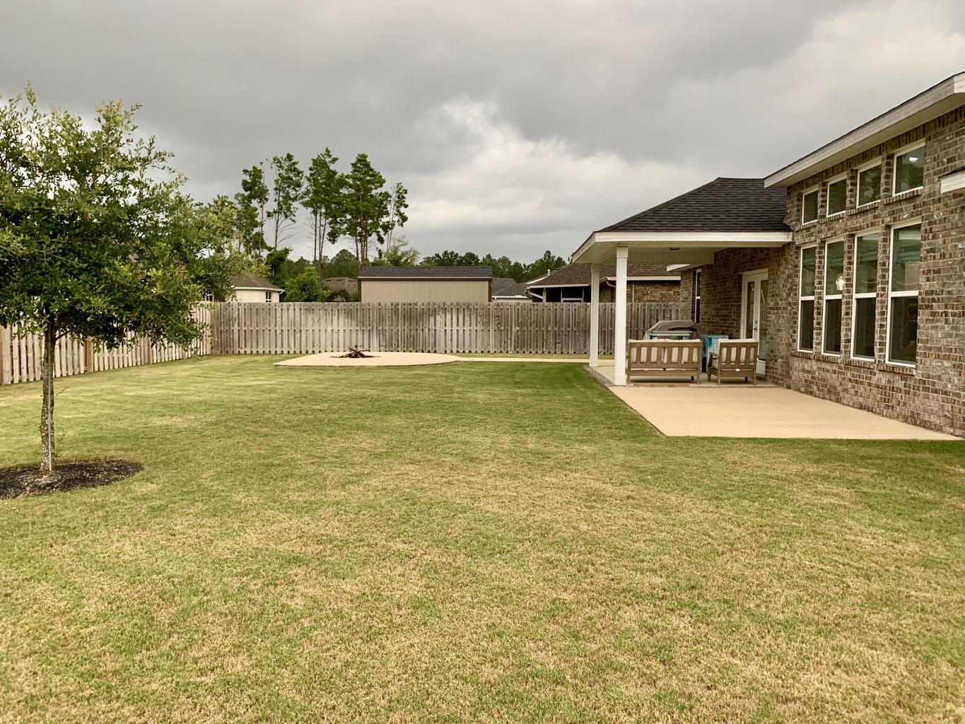 HAMMOCK BAY - Residential Lease