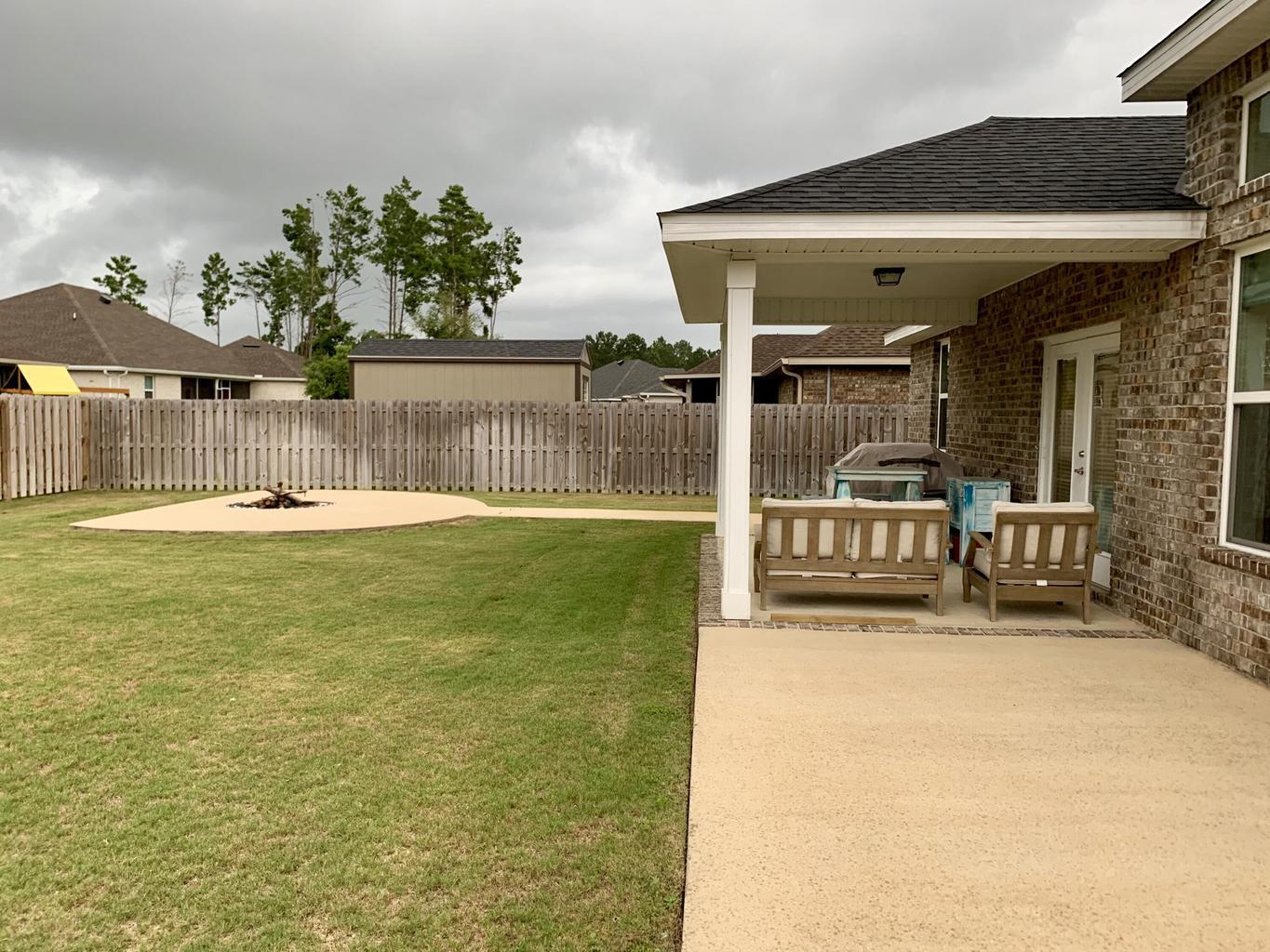 HAMMOCK BAY - Residential Lease