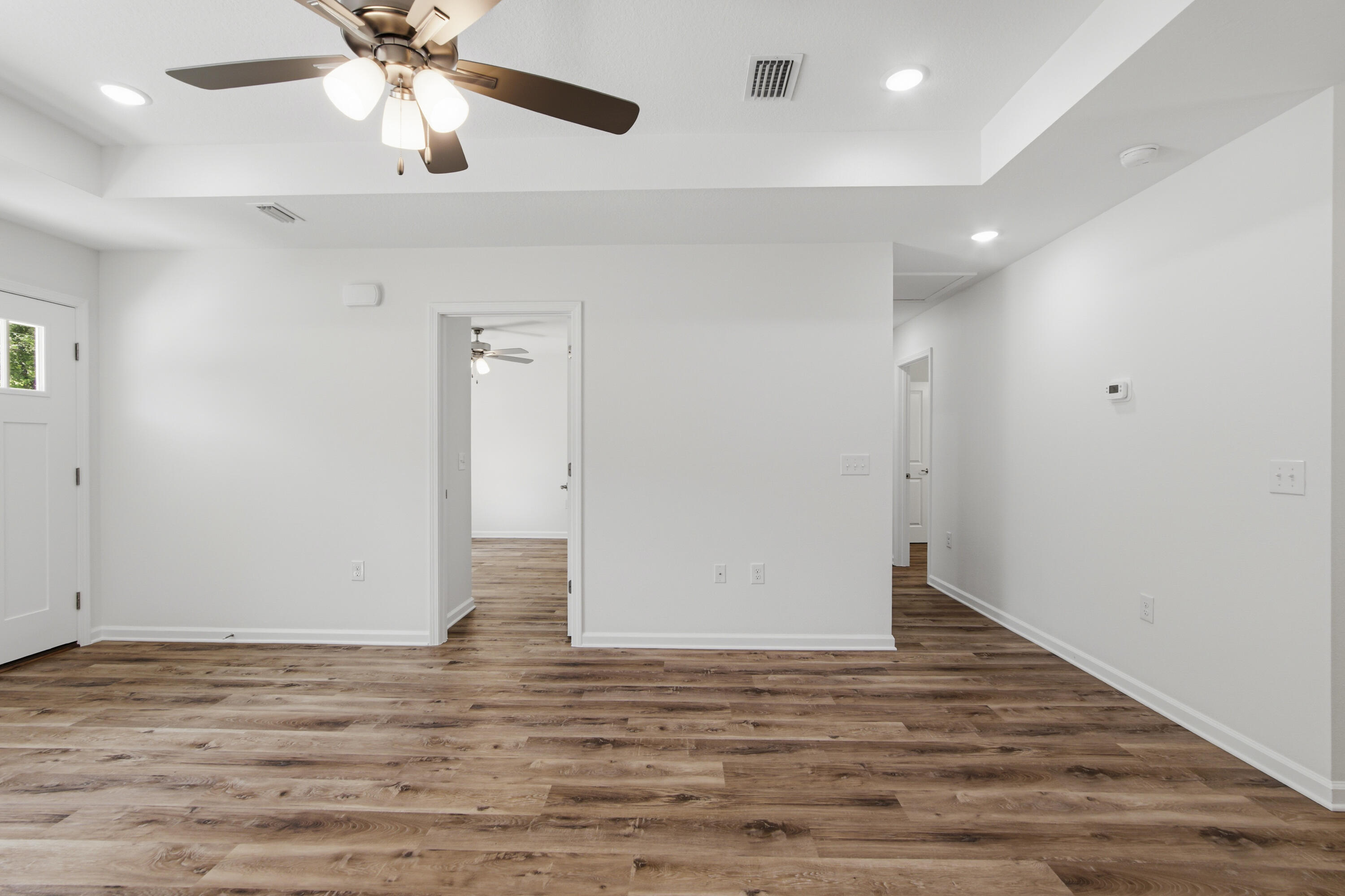FAIRVIEW L H - Residential