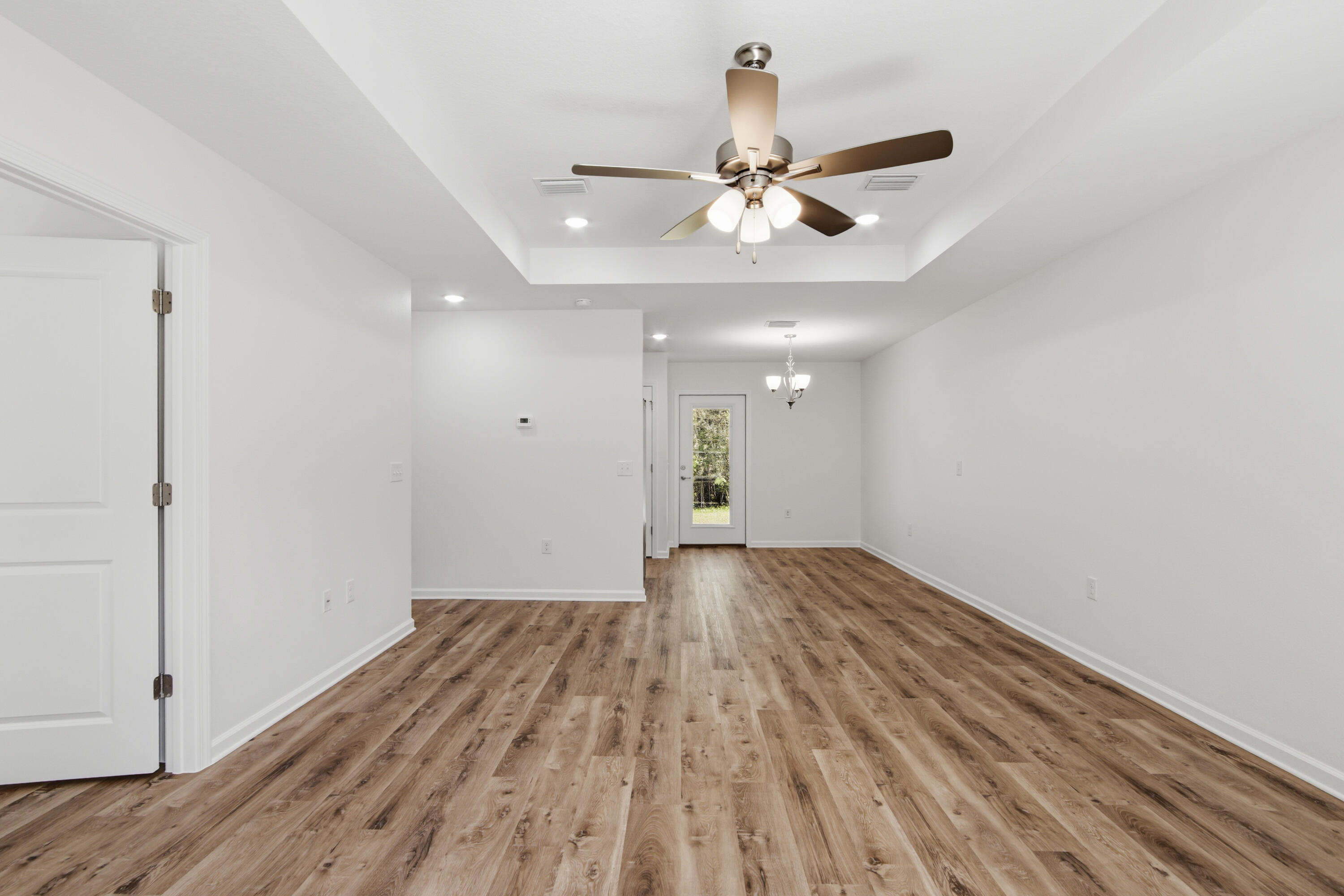FAIRVIEW L H - Residential