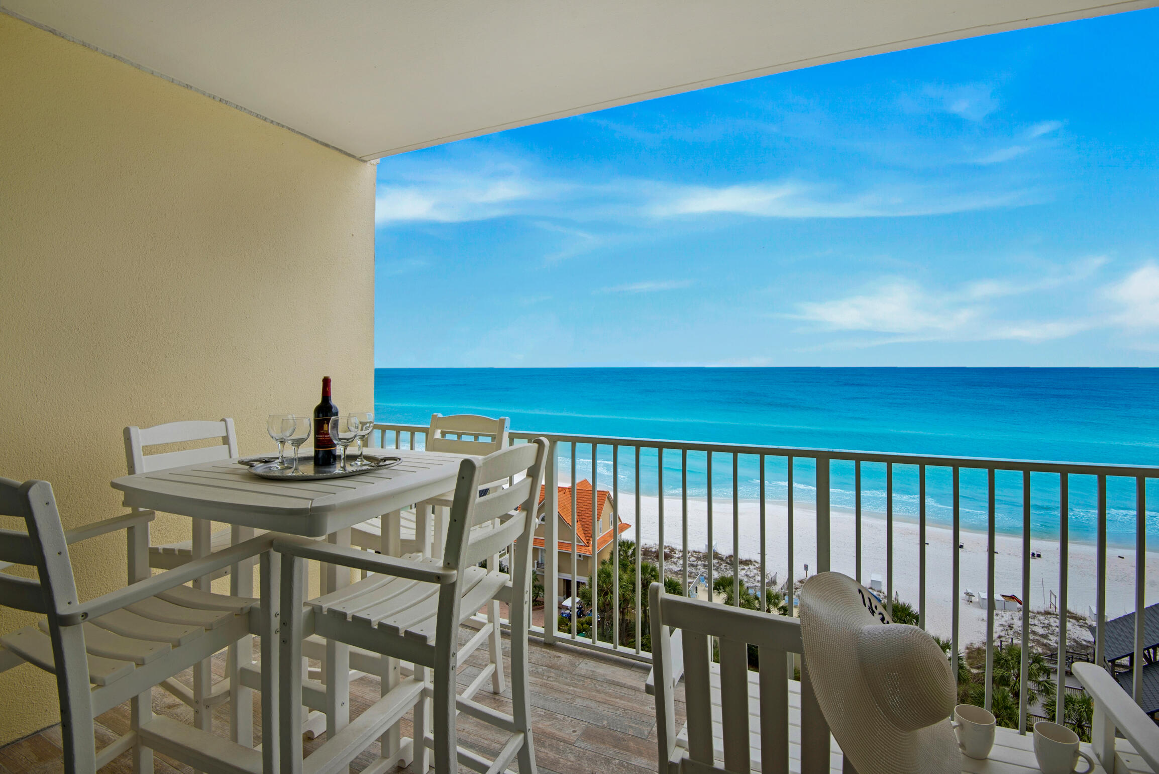 LEEWARD KEY - Residential