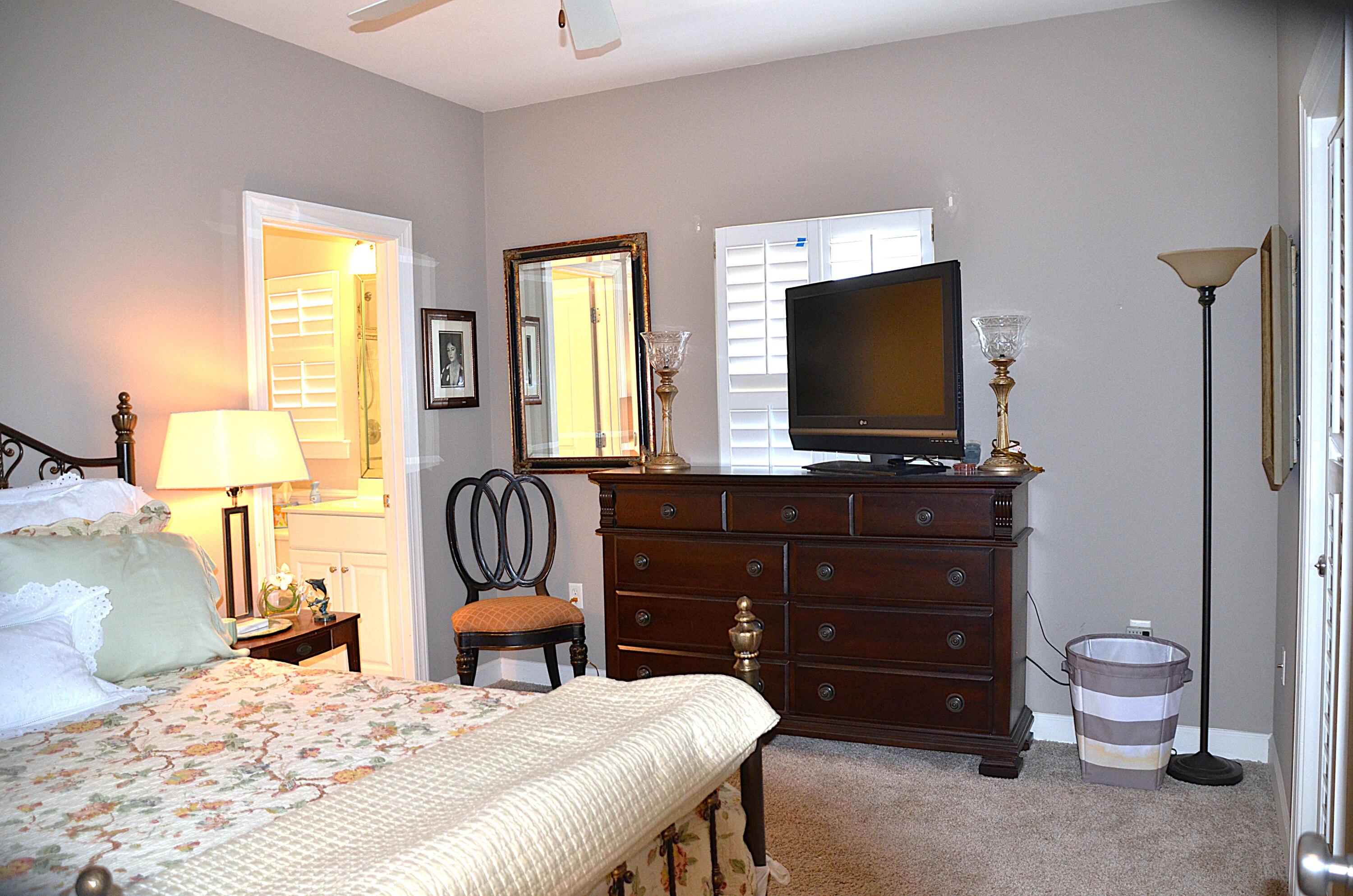 TUSCANY S/D PH2 LOT 40 - Residential