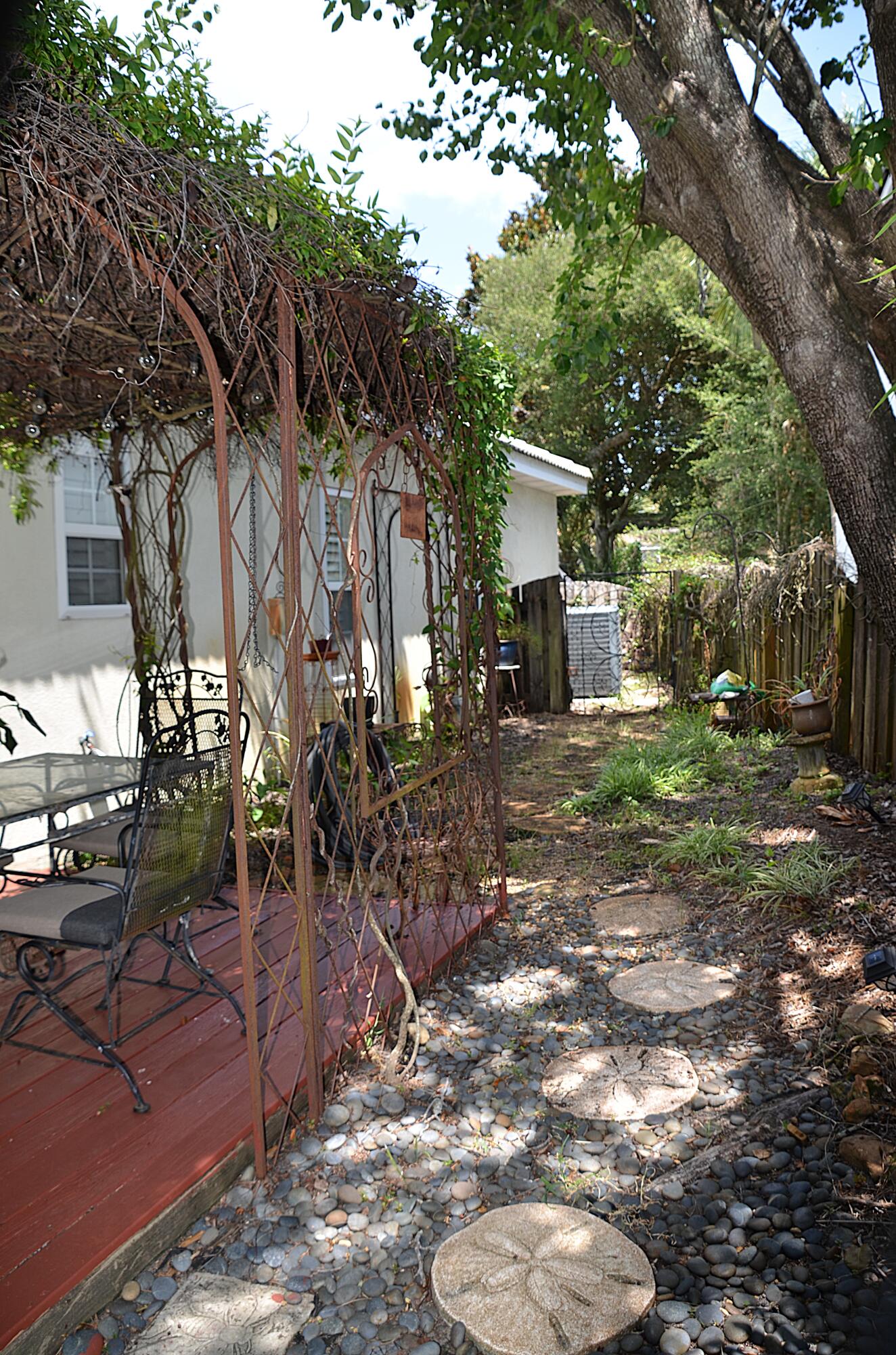 TUSCANY S/D PH2 LOT 40 - Residential