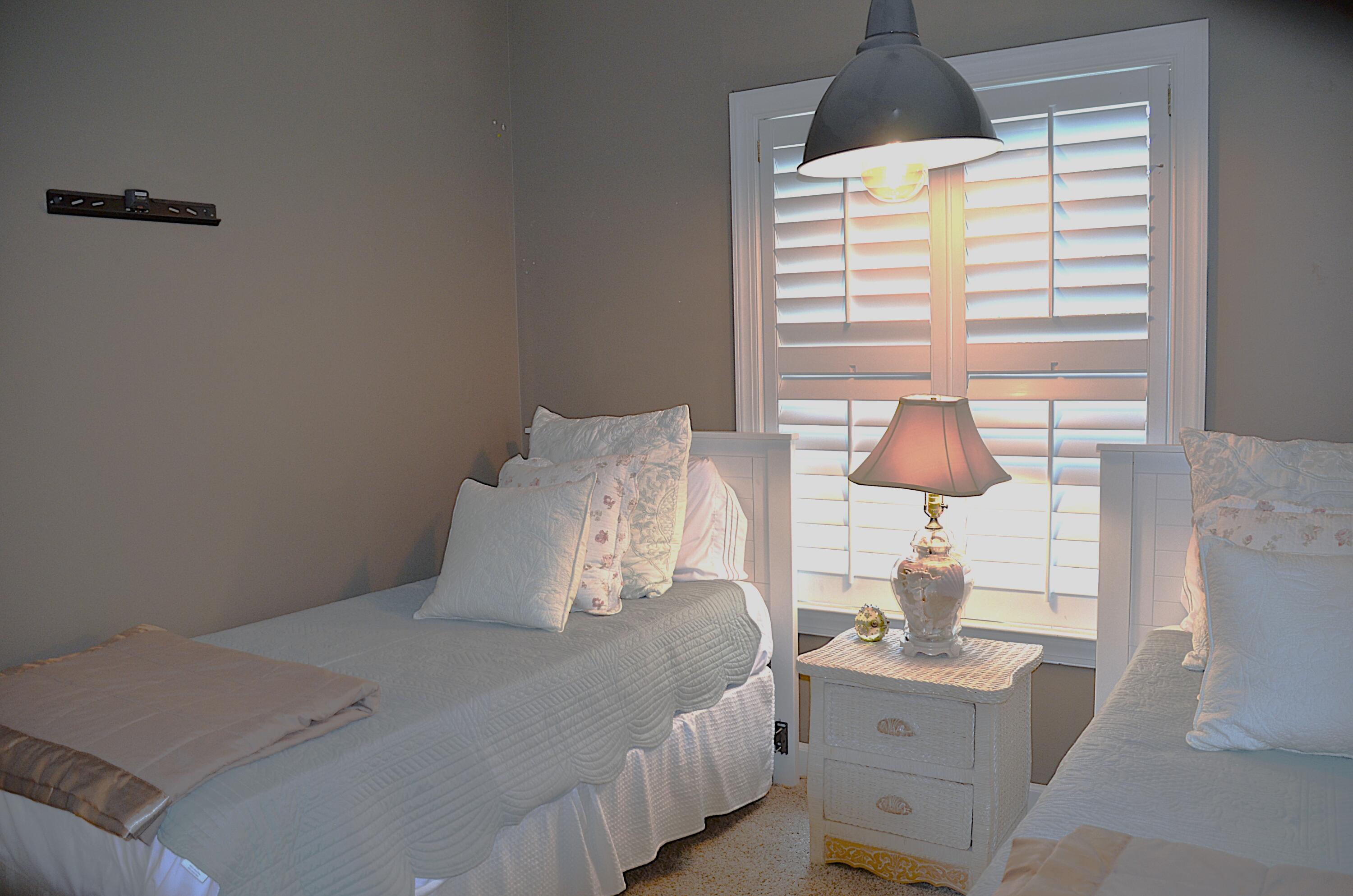 TUSCANY S/D PH2 LOT 40 - Residential