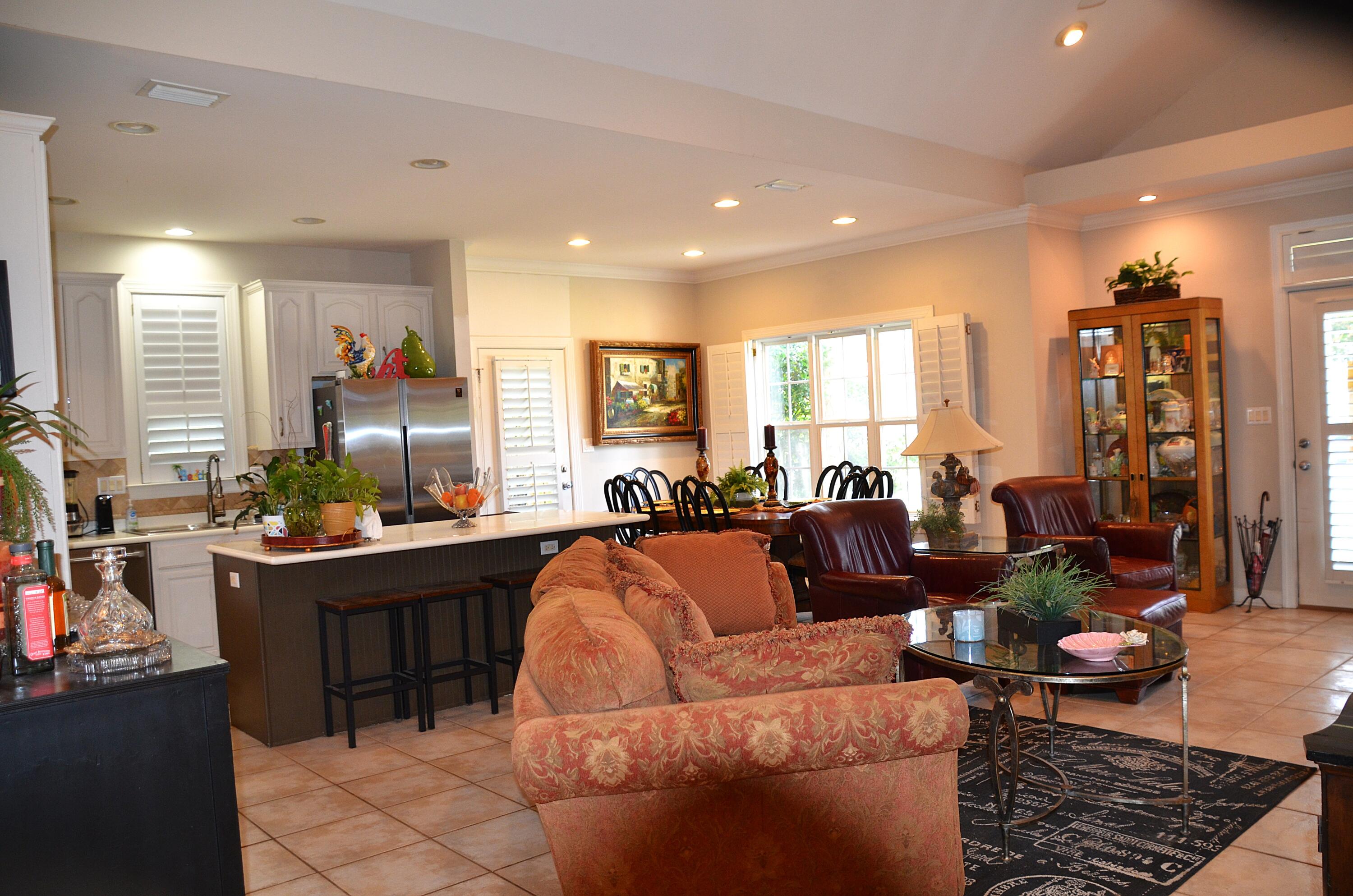 TUSCANY S/D PH2 LOT 40 - Residential