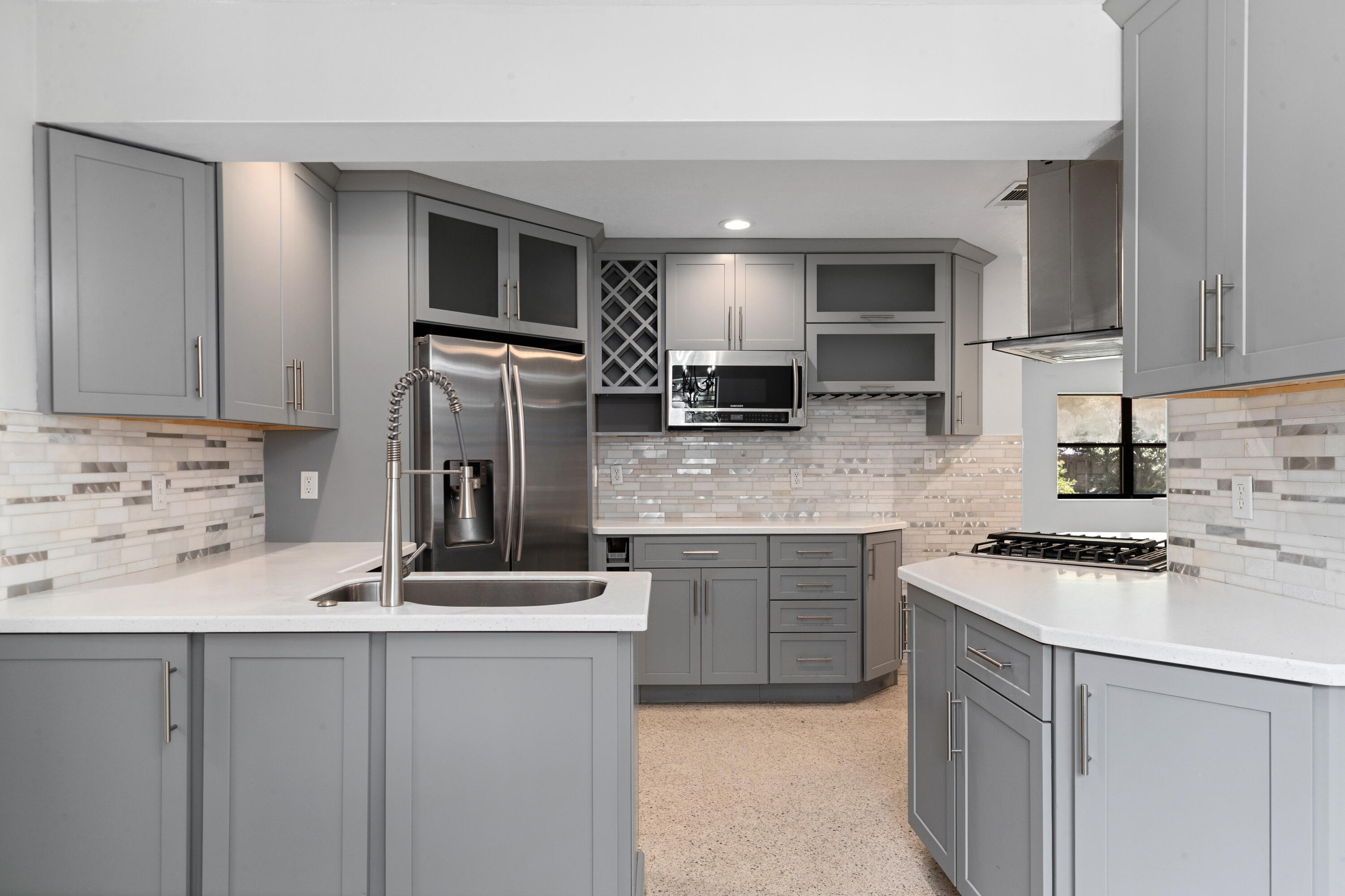 OAK TREE PARK - Residential