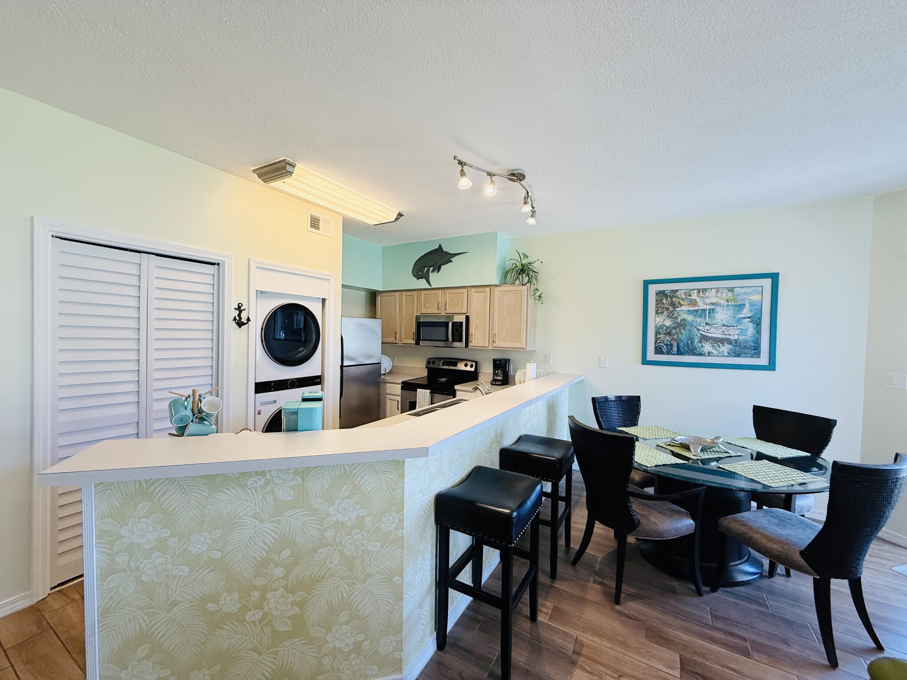 SANDPIPER COVE - Residential