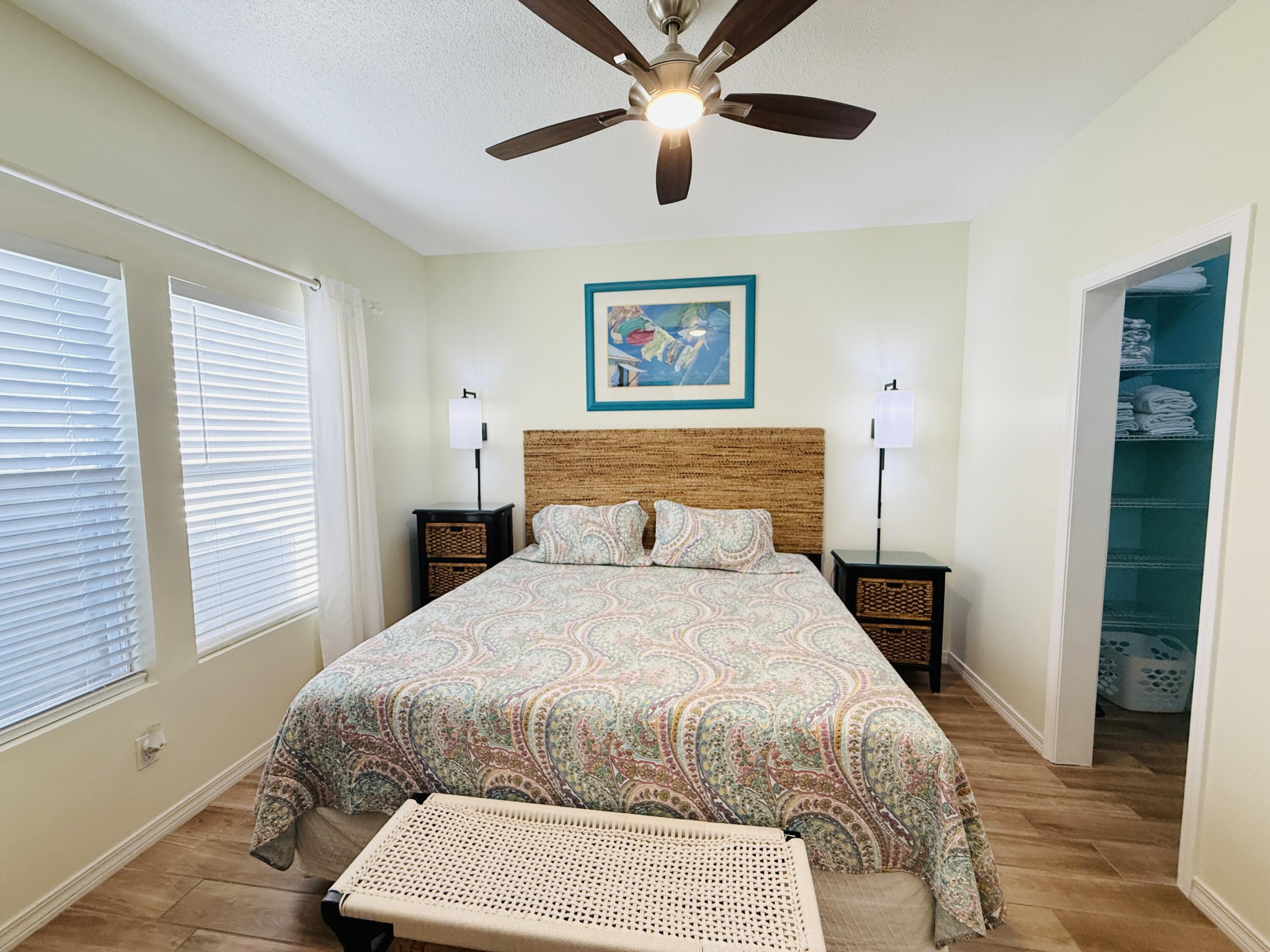 SANDPIPER COVE - Residential