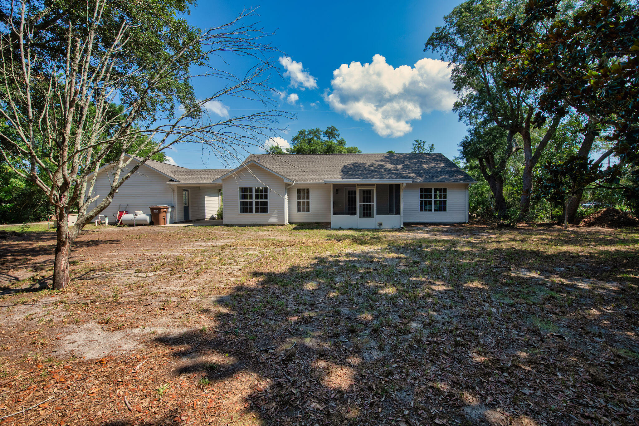 HOLLEY BY THE SEA - Residential