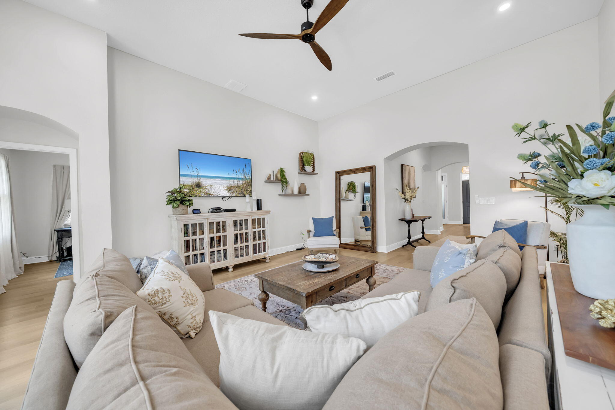 HAMMOCK BAY - Residential