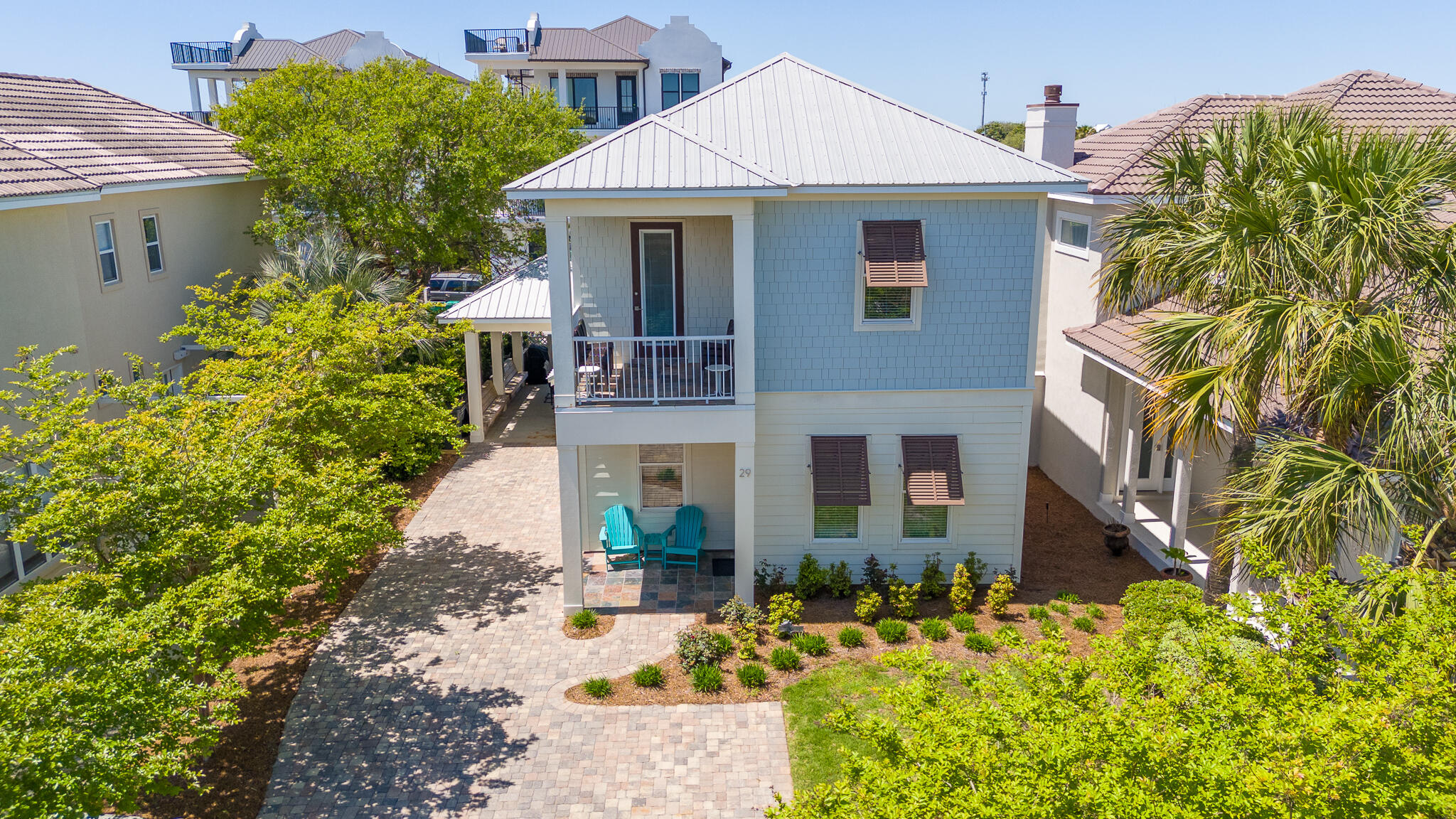 EMERALD WATERS VILLAGE - Residential Lease
