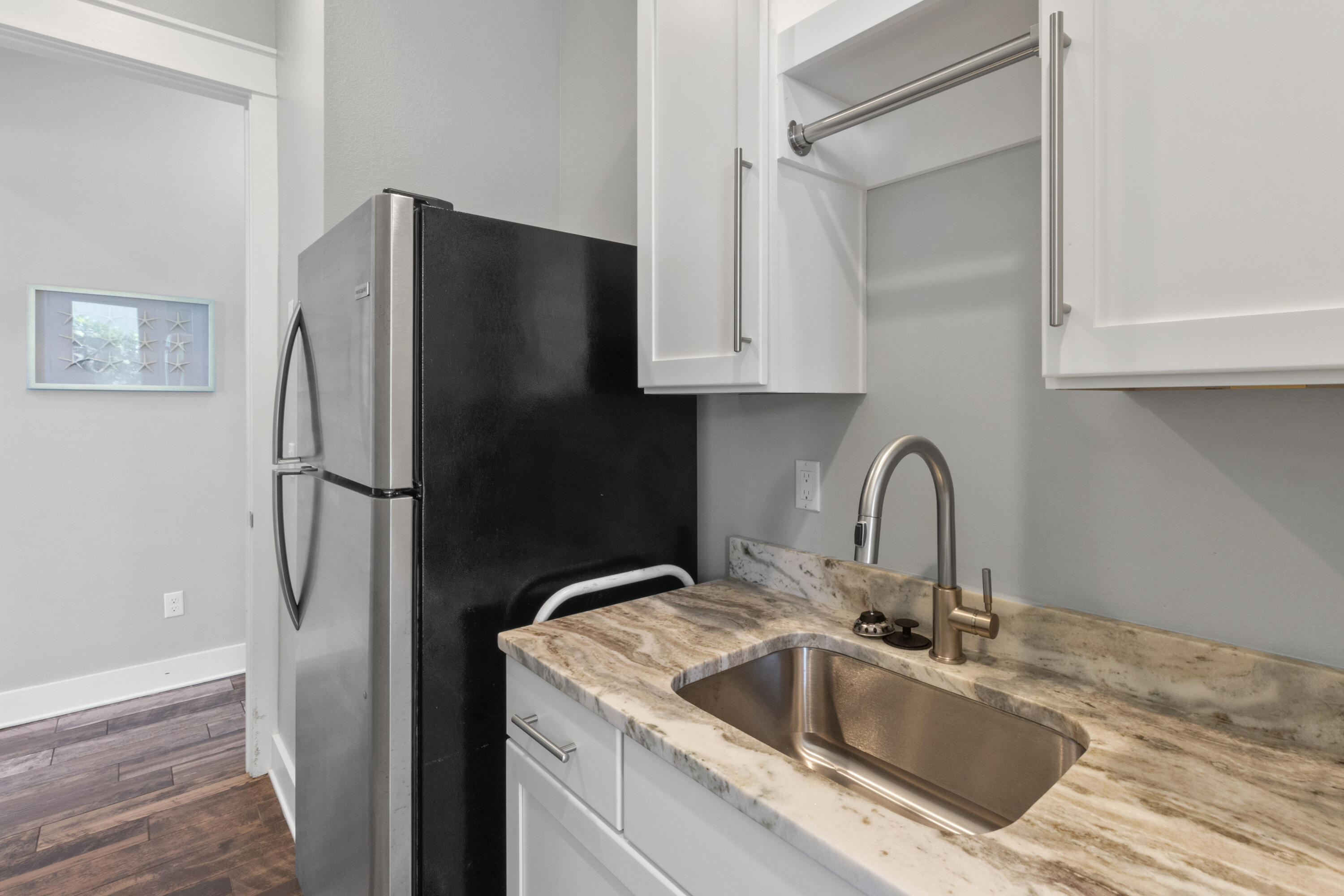 EMERALD WATERS VILLAGE - Residential Lease