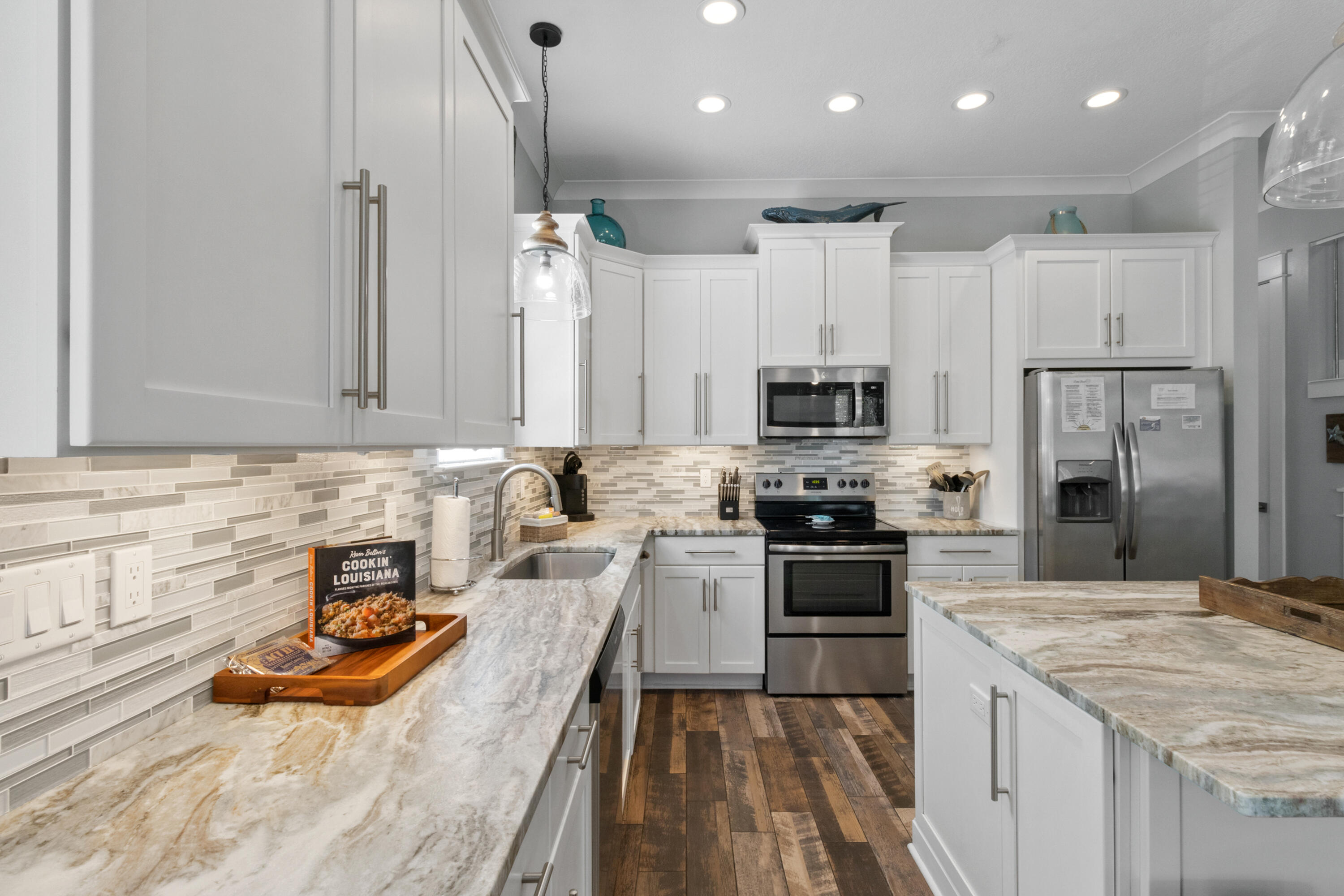 EMERALD WATERS VILLAGE - Residential Lease